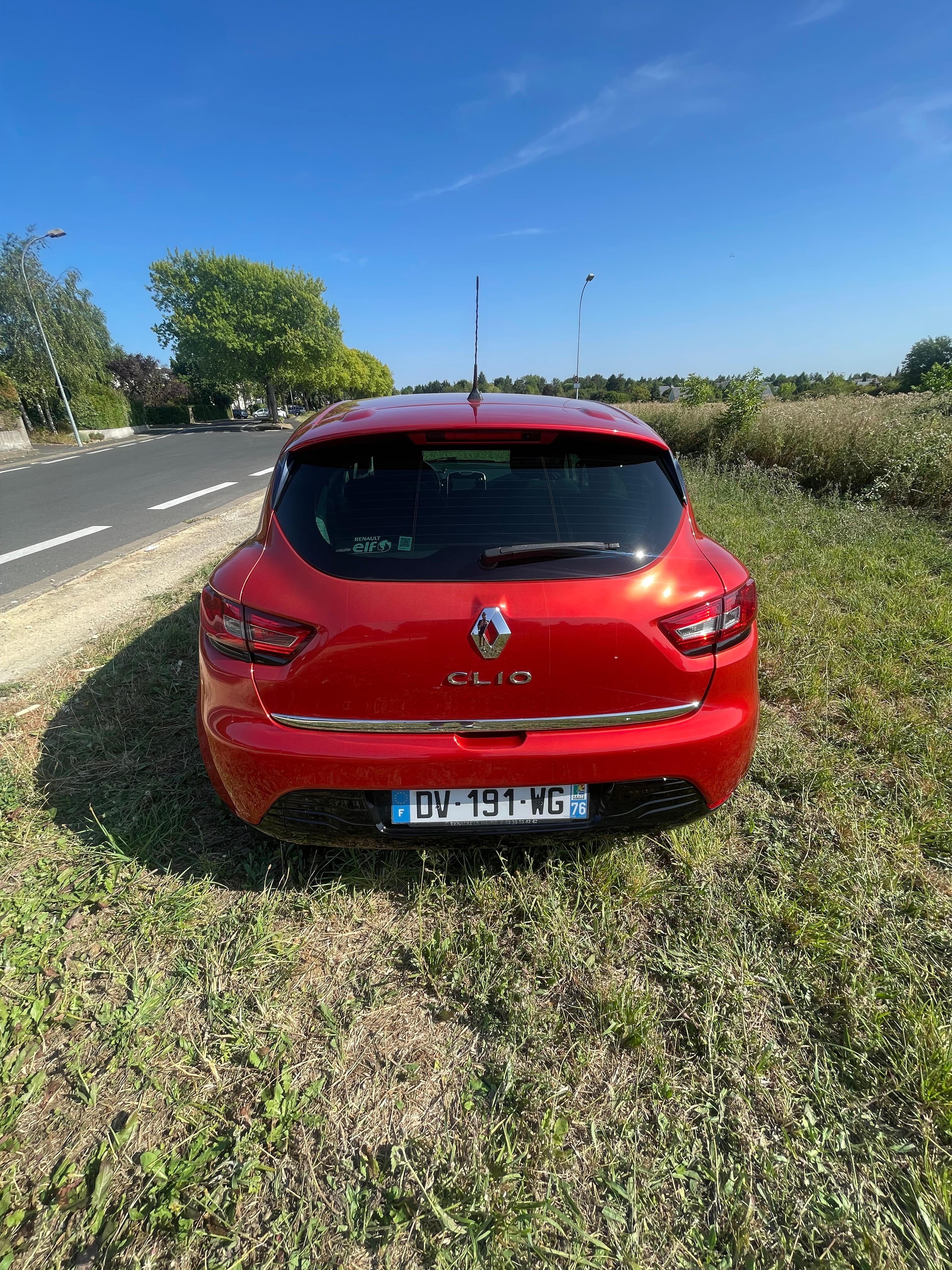 Renault Clio Limited 1.2 16V avec Port USB