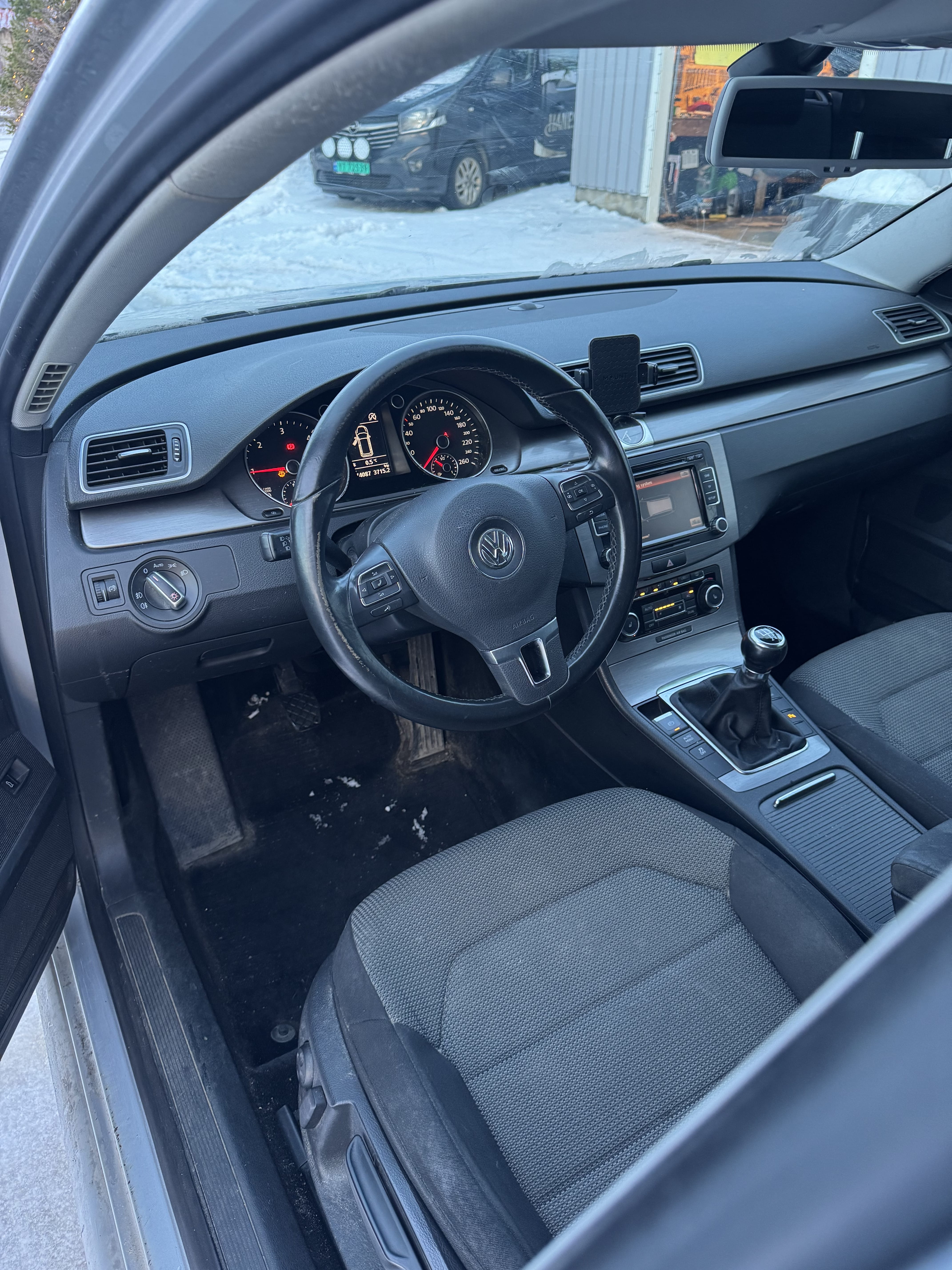 Volkswagen Passat med Skiboks