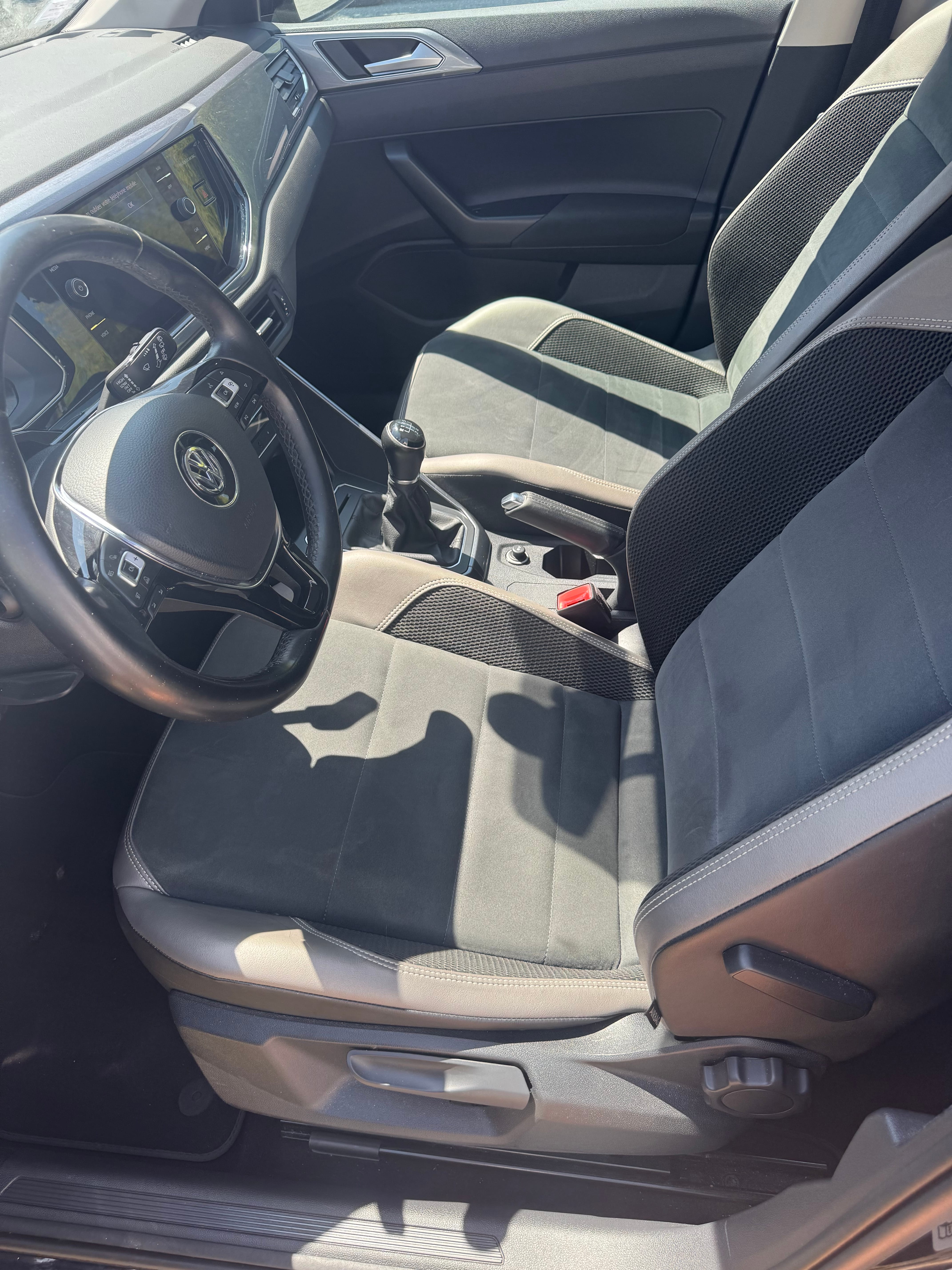 Volkswagen Polo avec GPS