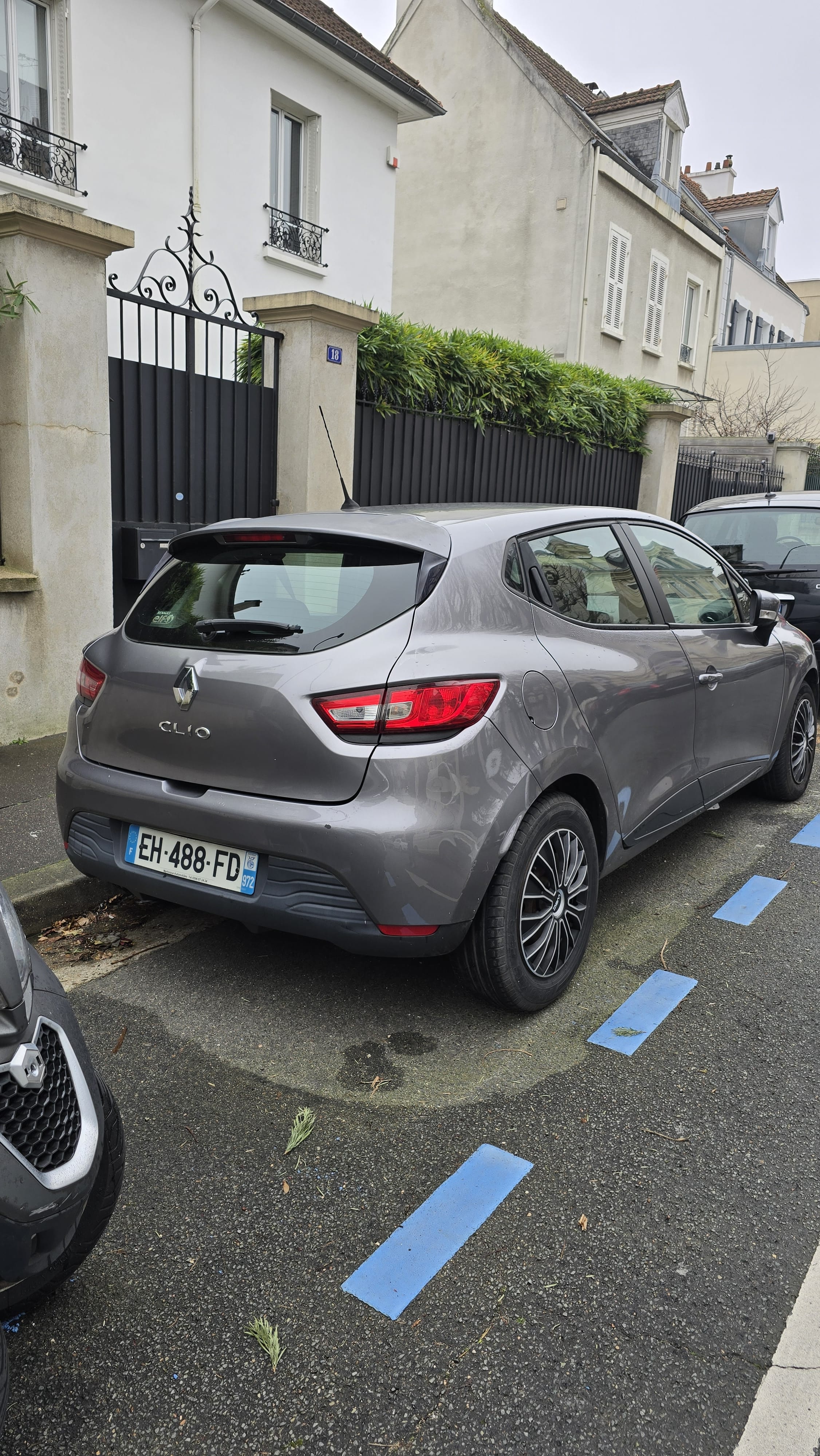 Renault Clio avec Régulateur de vitesse