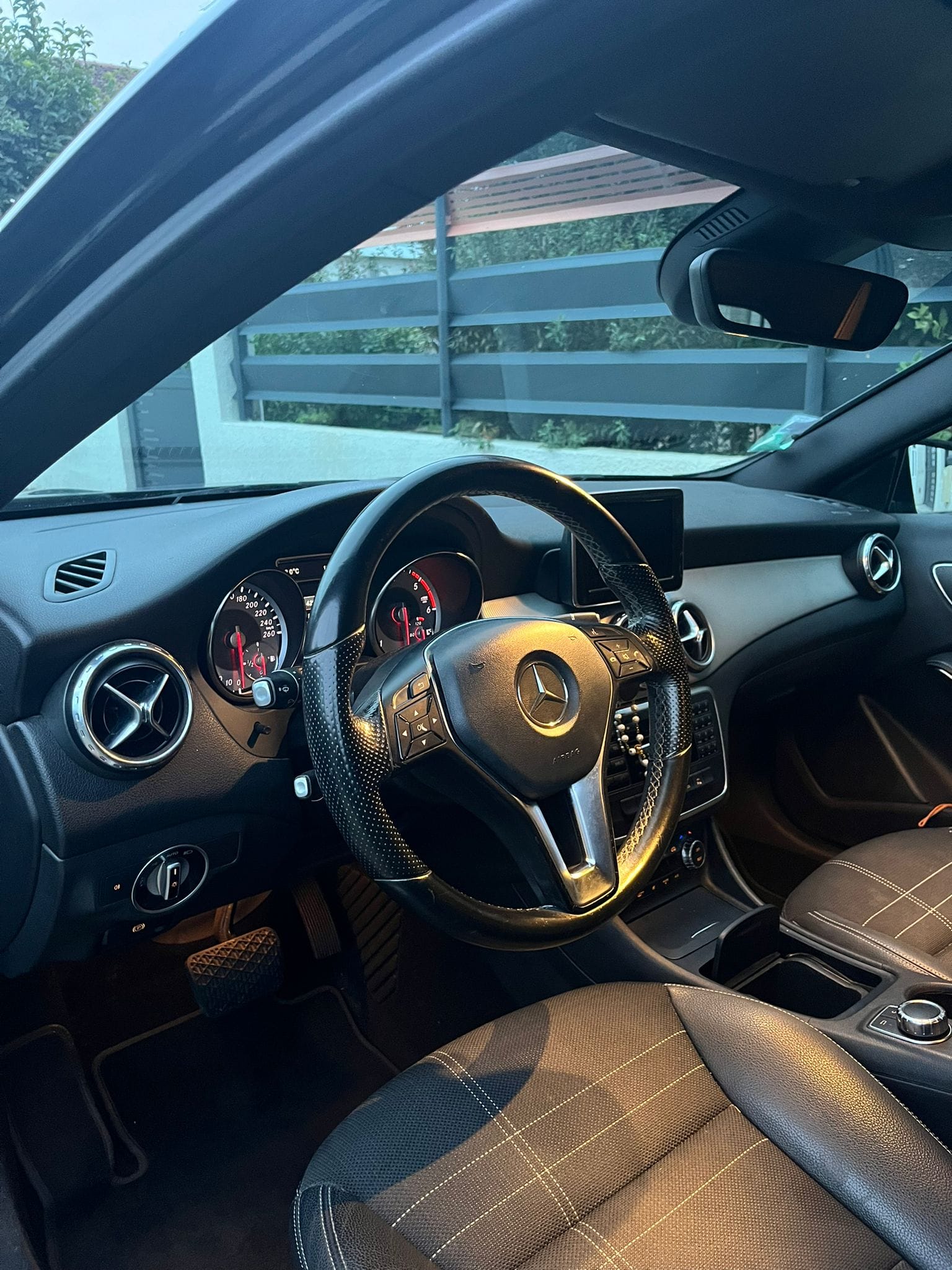 Mercedes-Benz Classe GLA avec Régulateur de vitesse