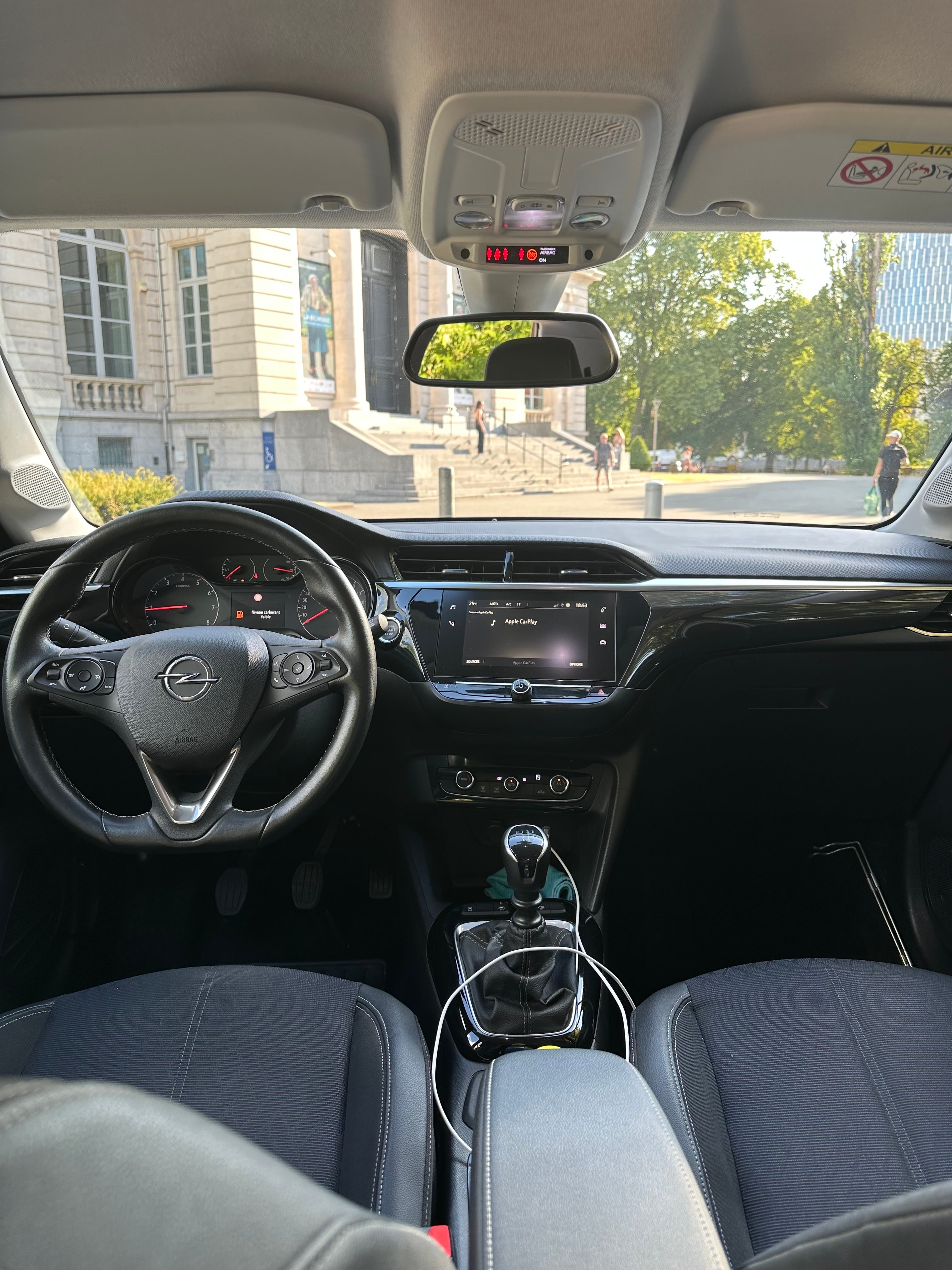 Opel Corsa avec GPS