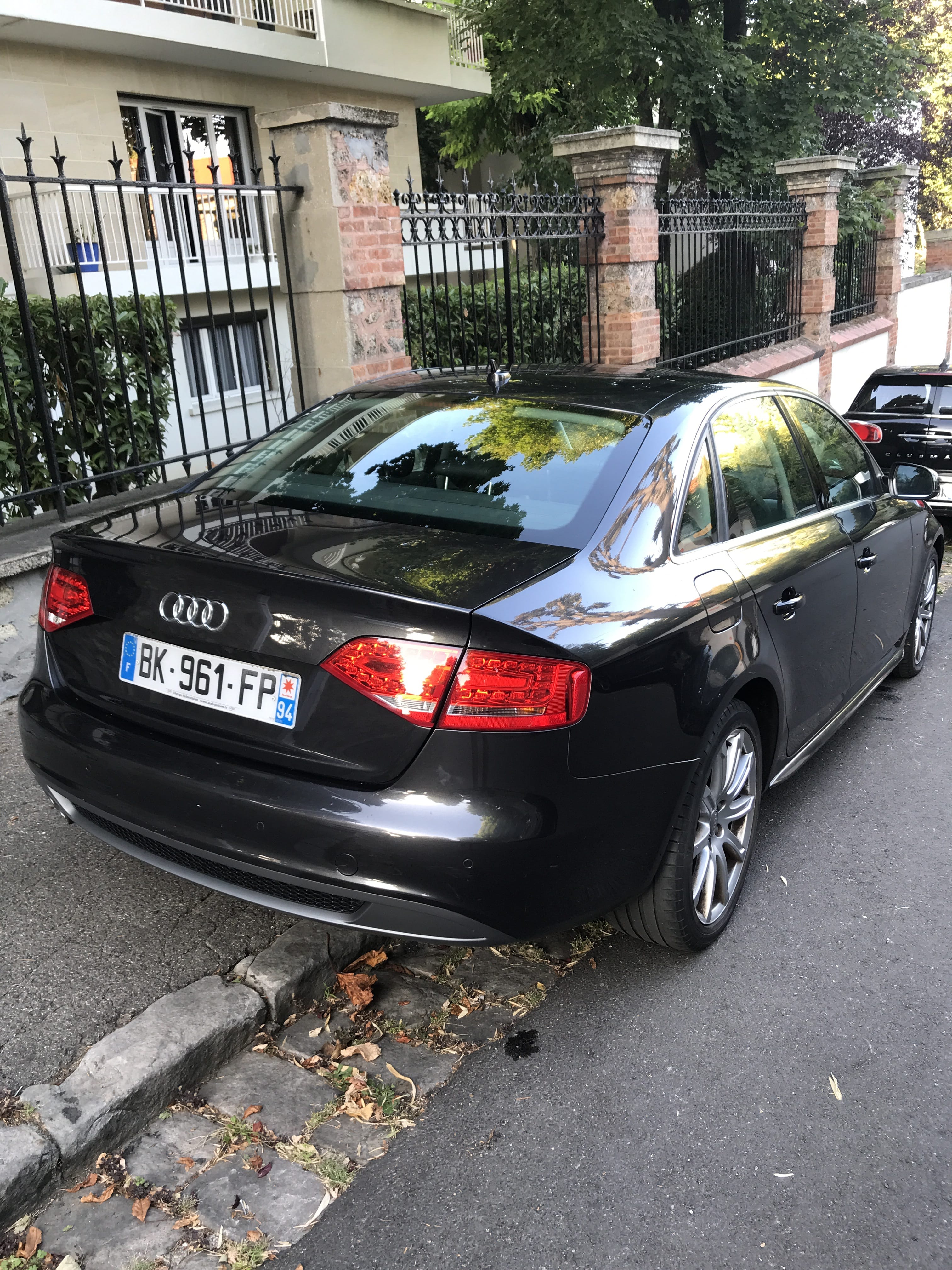 Audi A4 2.0 TDI Ambition Luxe avec Régulateur de vitesse