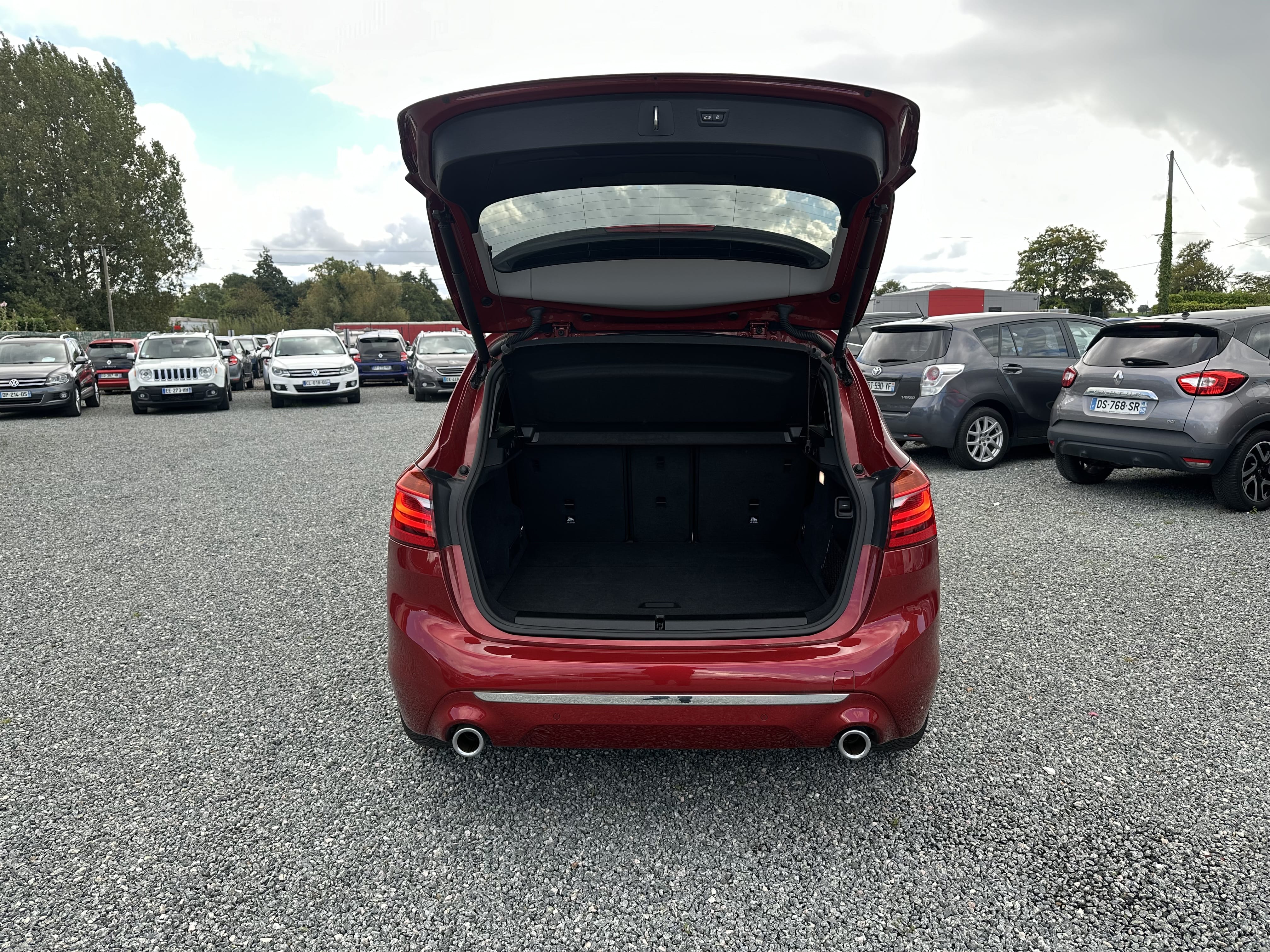 BMW Série 2 Active Tourer 220iA 192ch Luxury DKG7 avec Audio Bluetooth