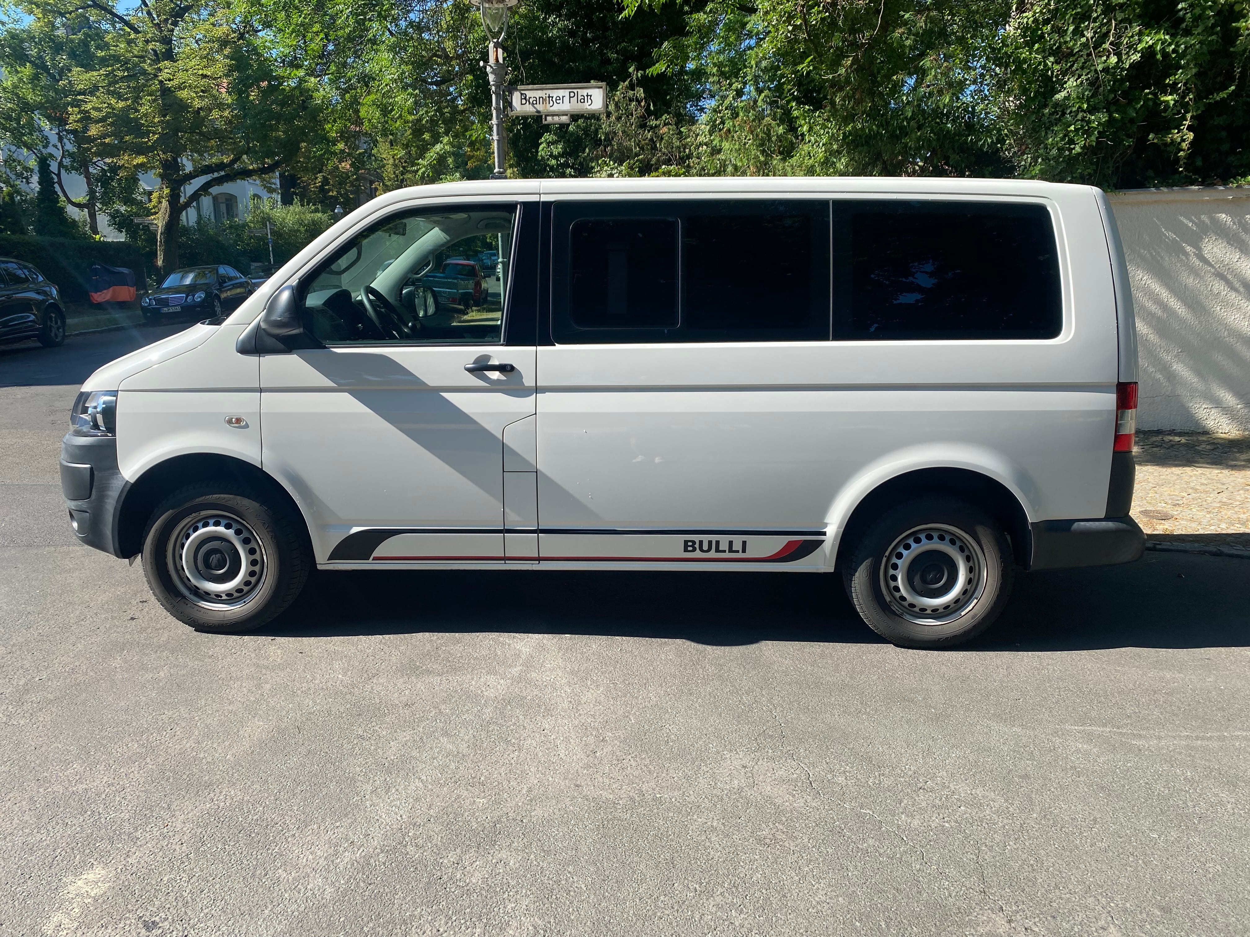 Volkswagen Caravelle mit Klimaanlage