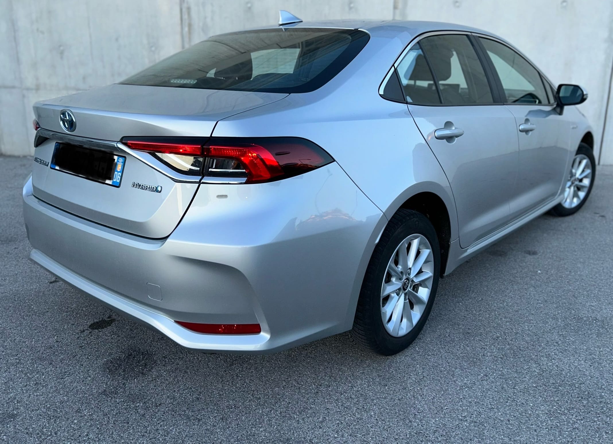 Toyota Corolla Hybride avec GPS