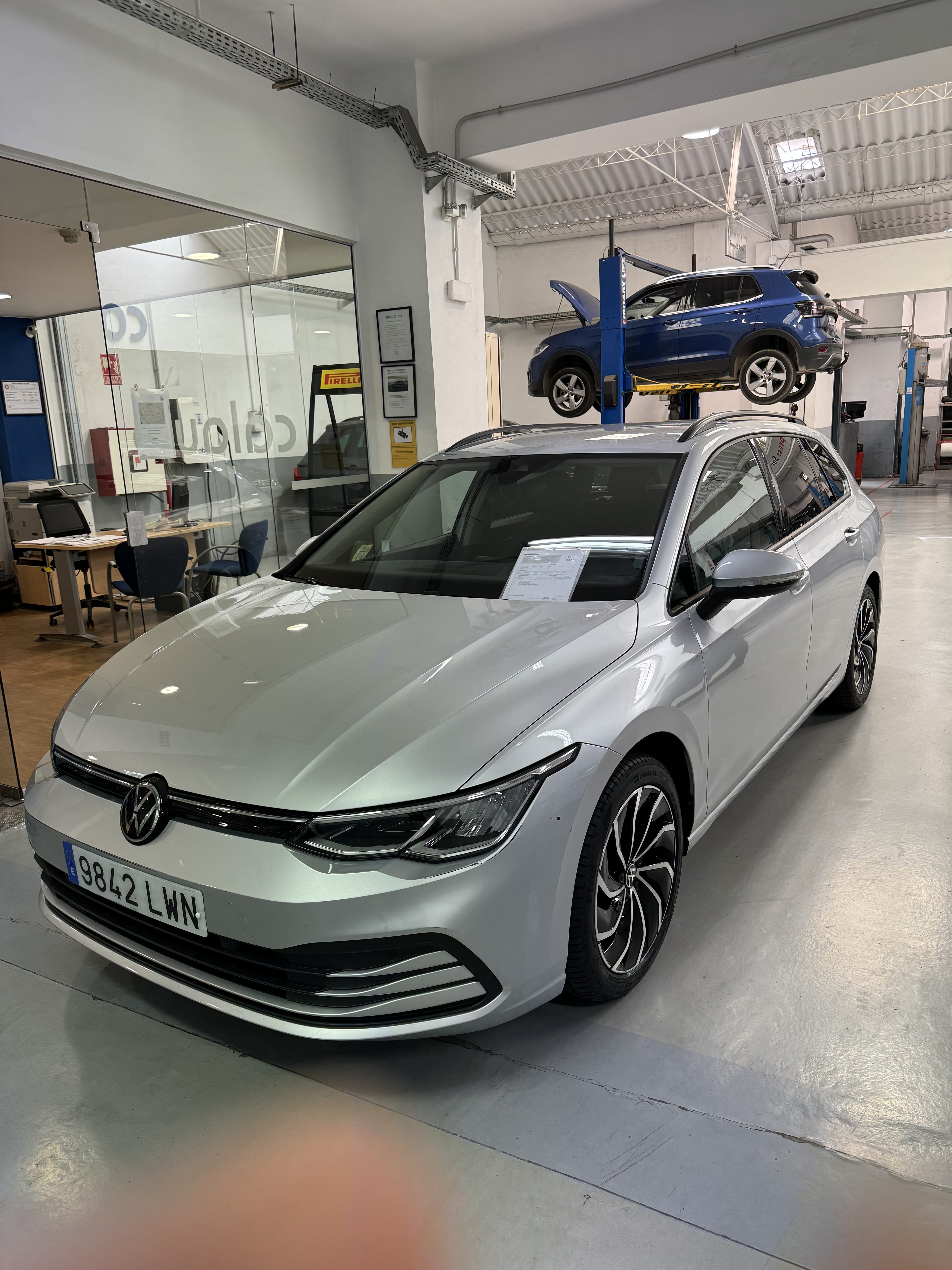 Volkswagen Golf, 2022, Gasolina 95, Automático