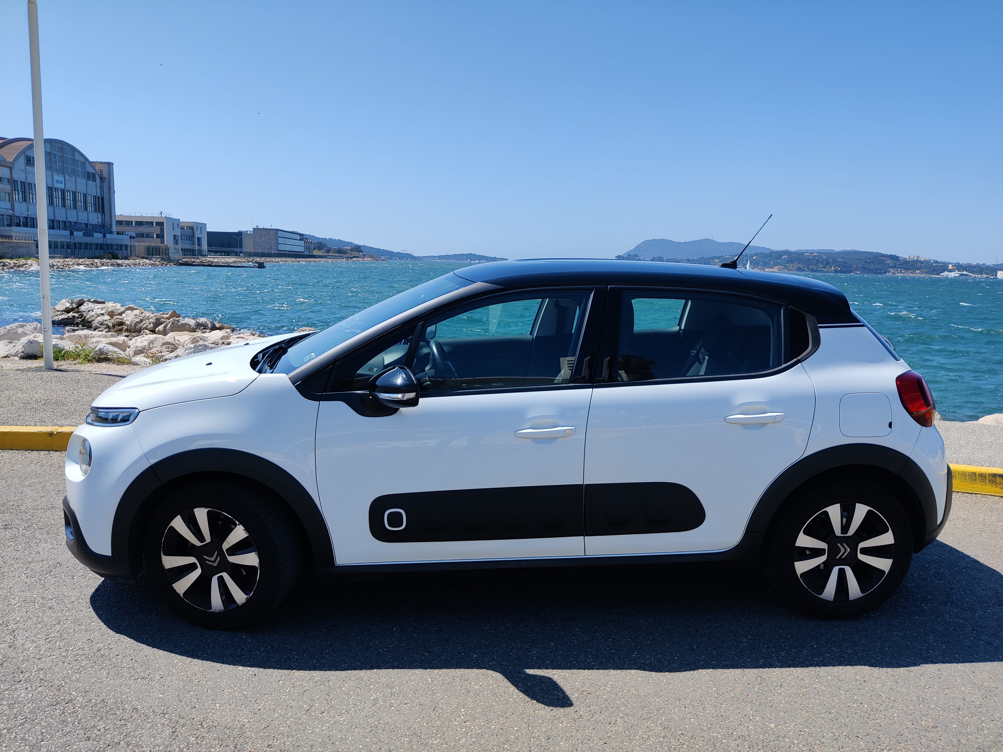 Citroen C3 Shine 110cv avec Climatisation