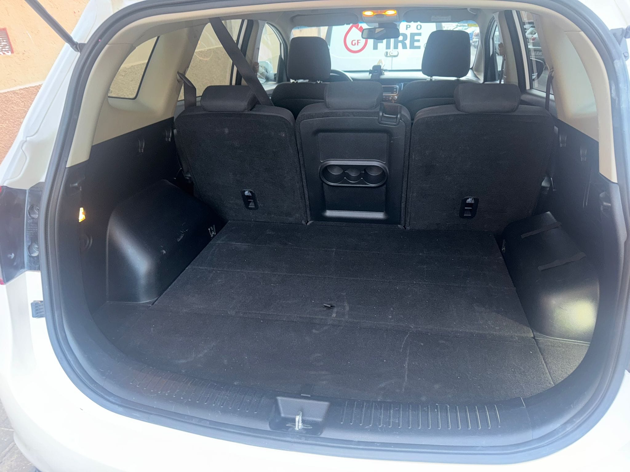 Kia Carens con Puertos de carga USB