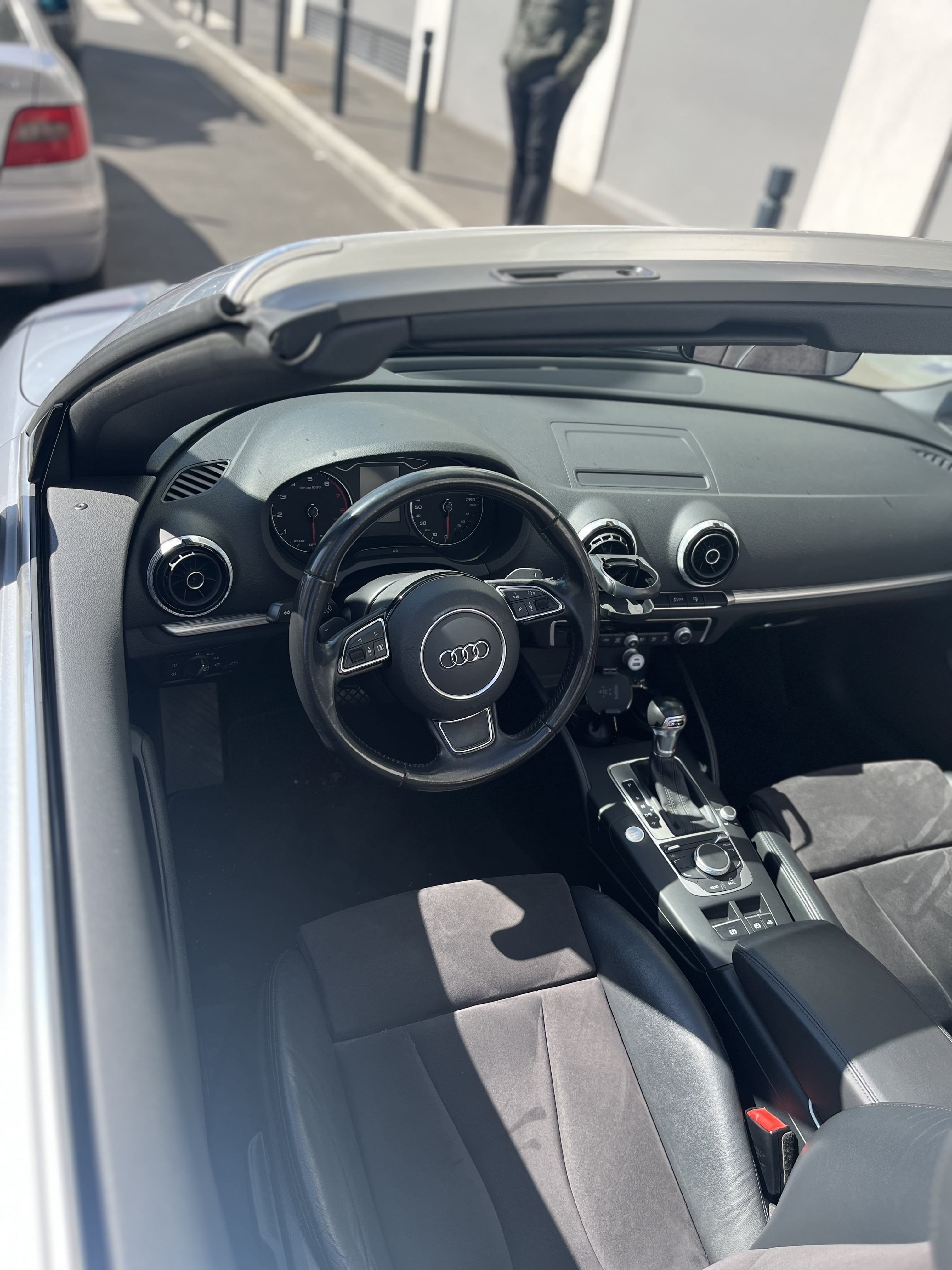 Audi A3 Cabriolet avec Climatisation