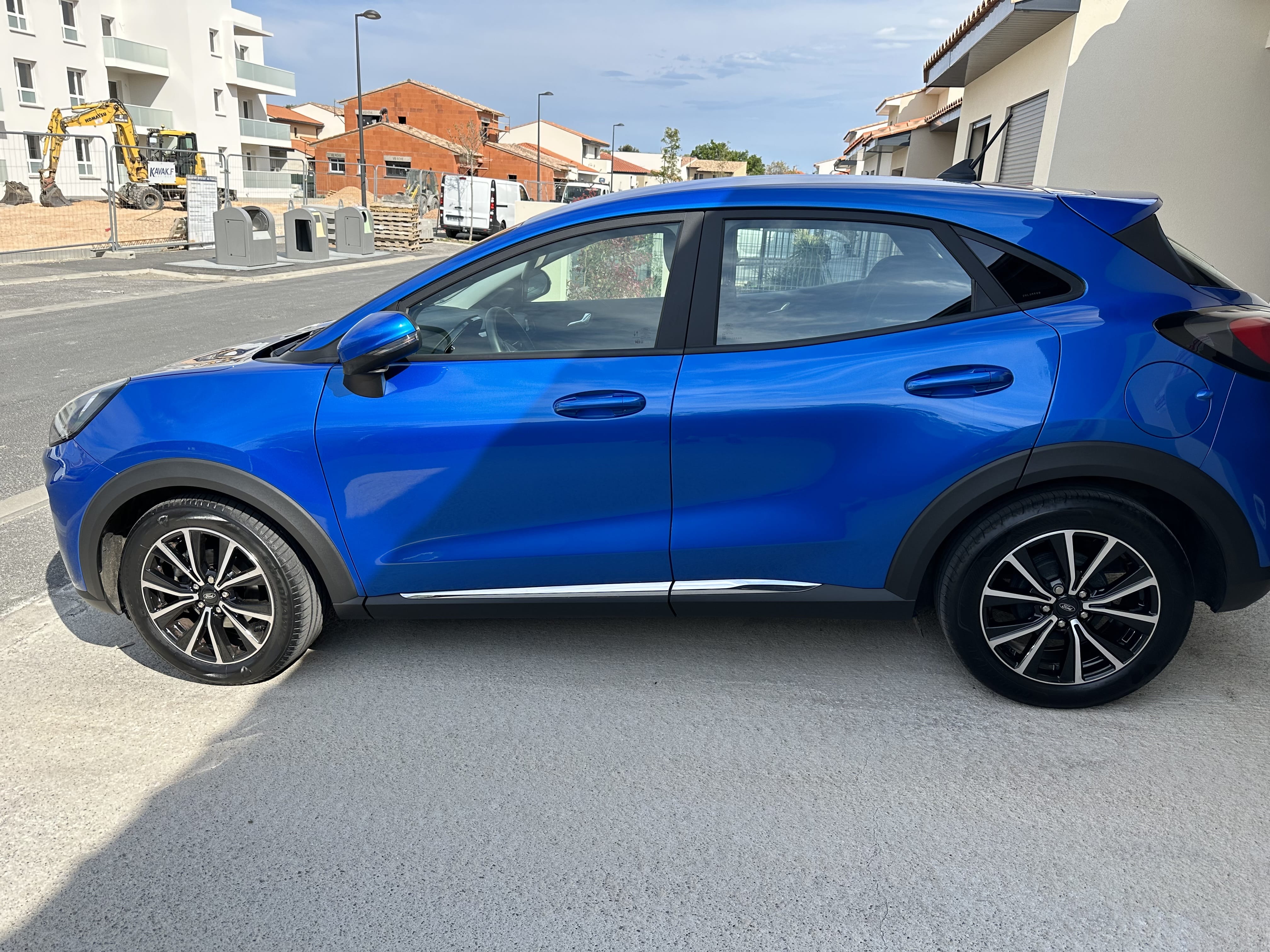 Ford Puma Ethanol avec Climatisation