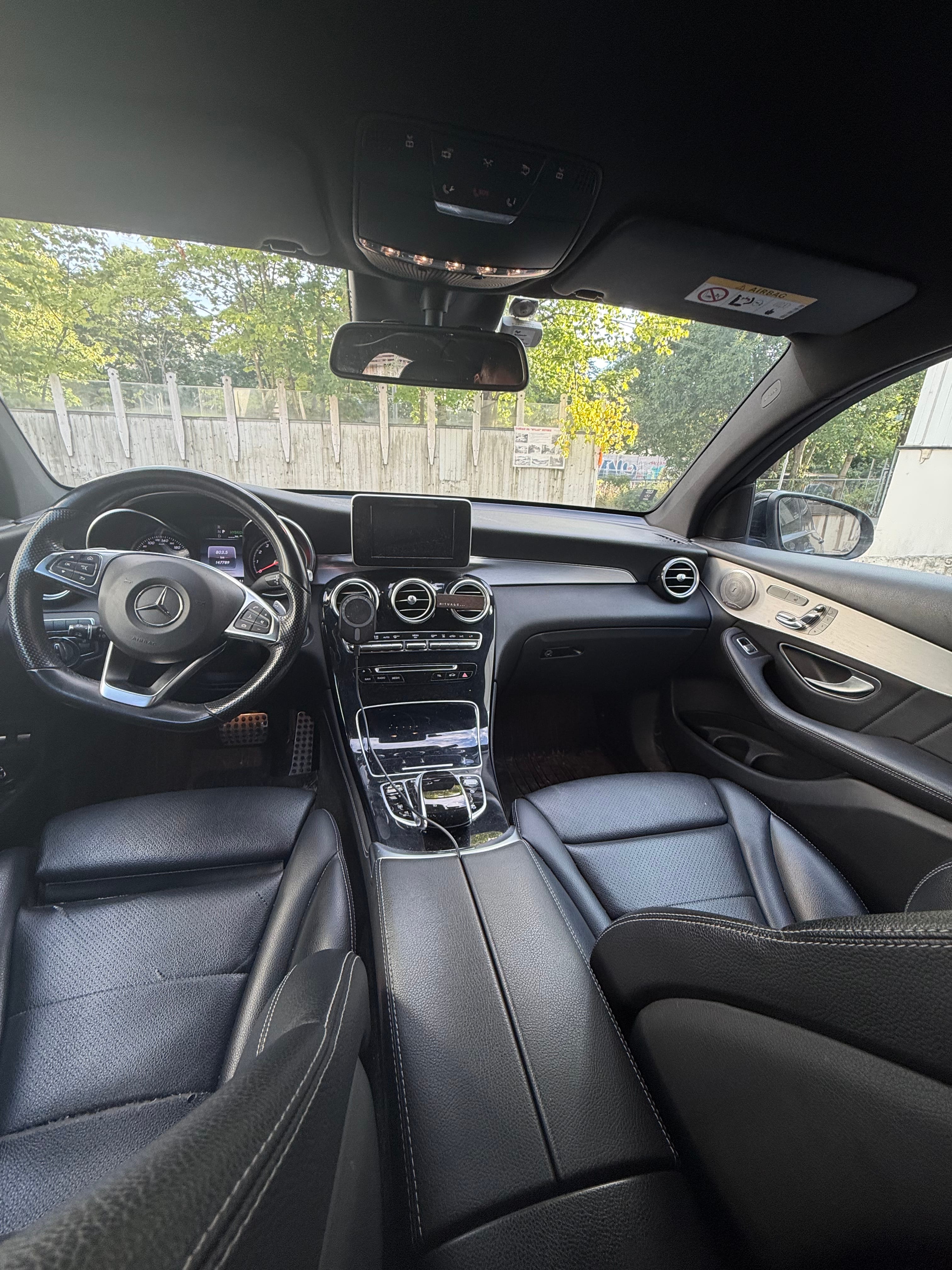 Mercedes-Benz GLC 350E 4Matic with Four-wheel drive