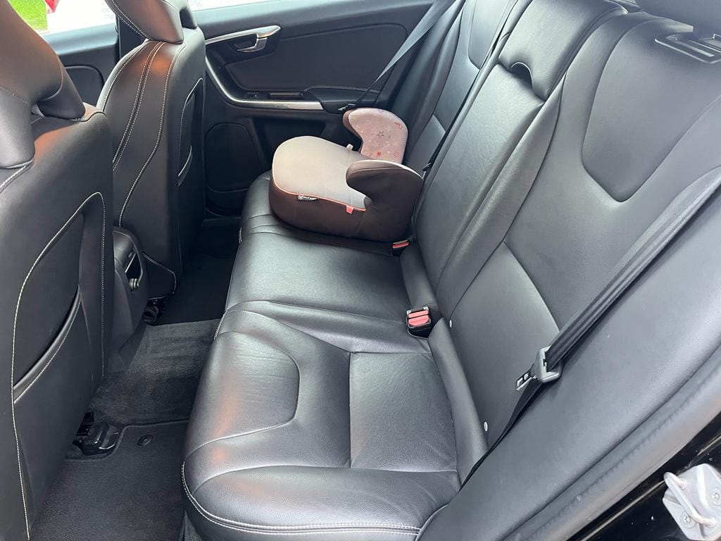 Volvo V60 avec Entrée audio / iPod