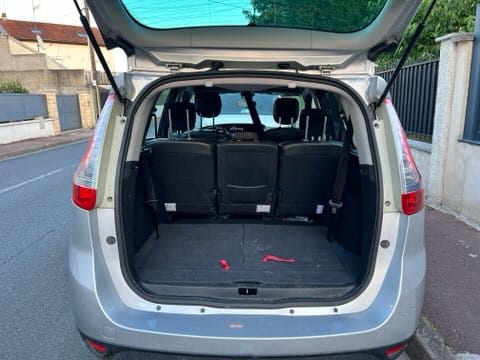 Renault Grand Scenic avec Entrée audio / iPod