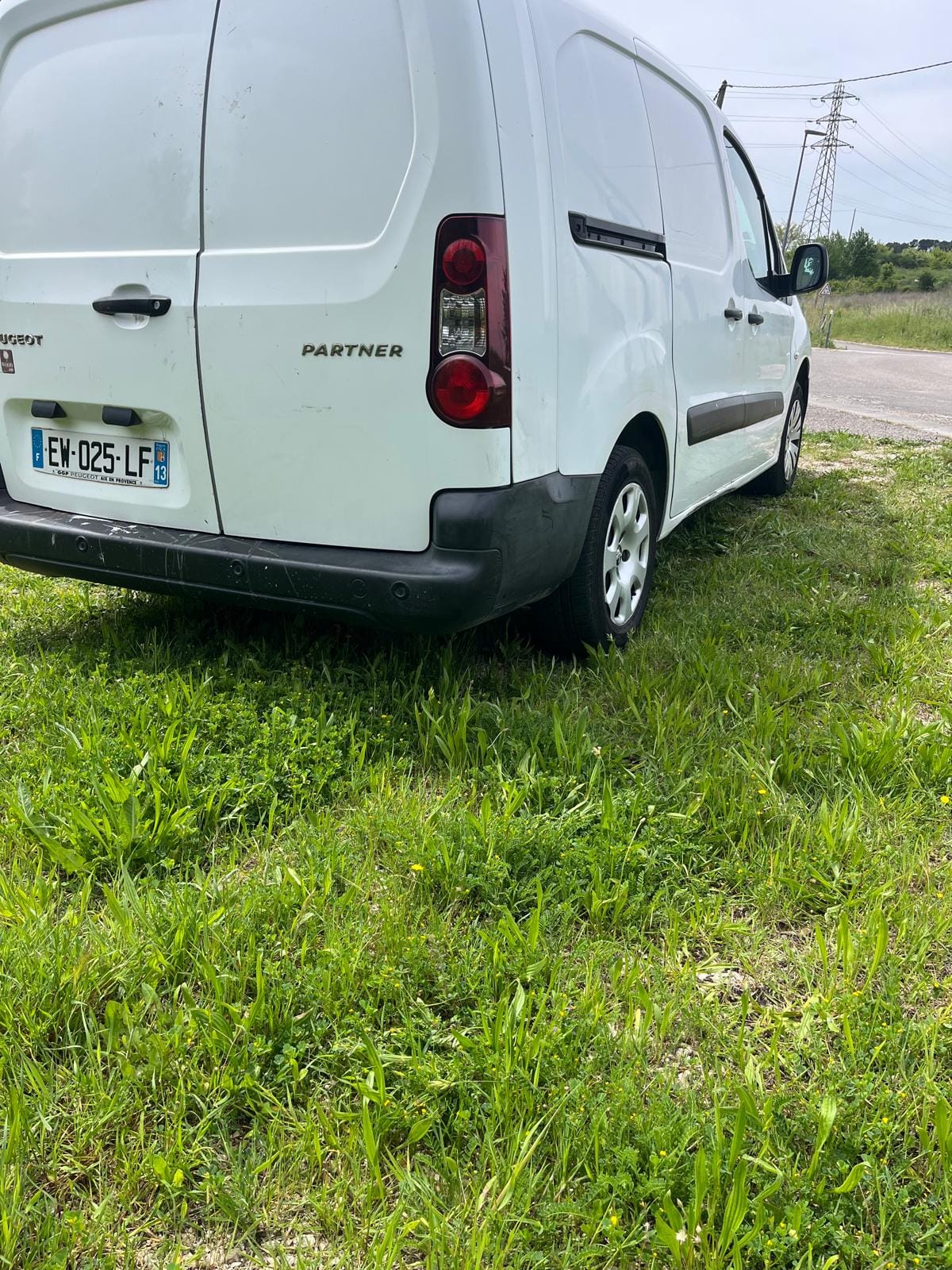 Peugeot Partner avec GPS