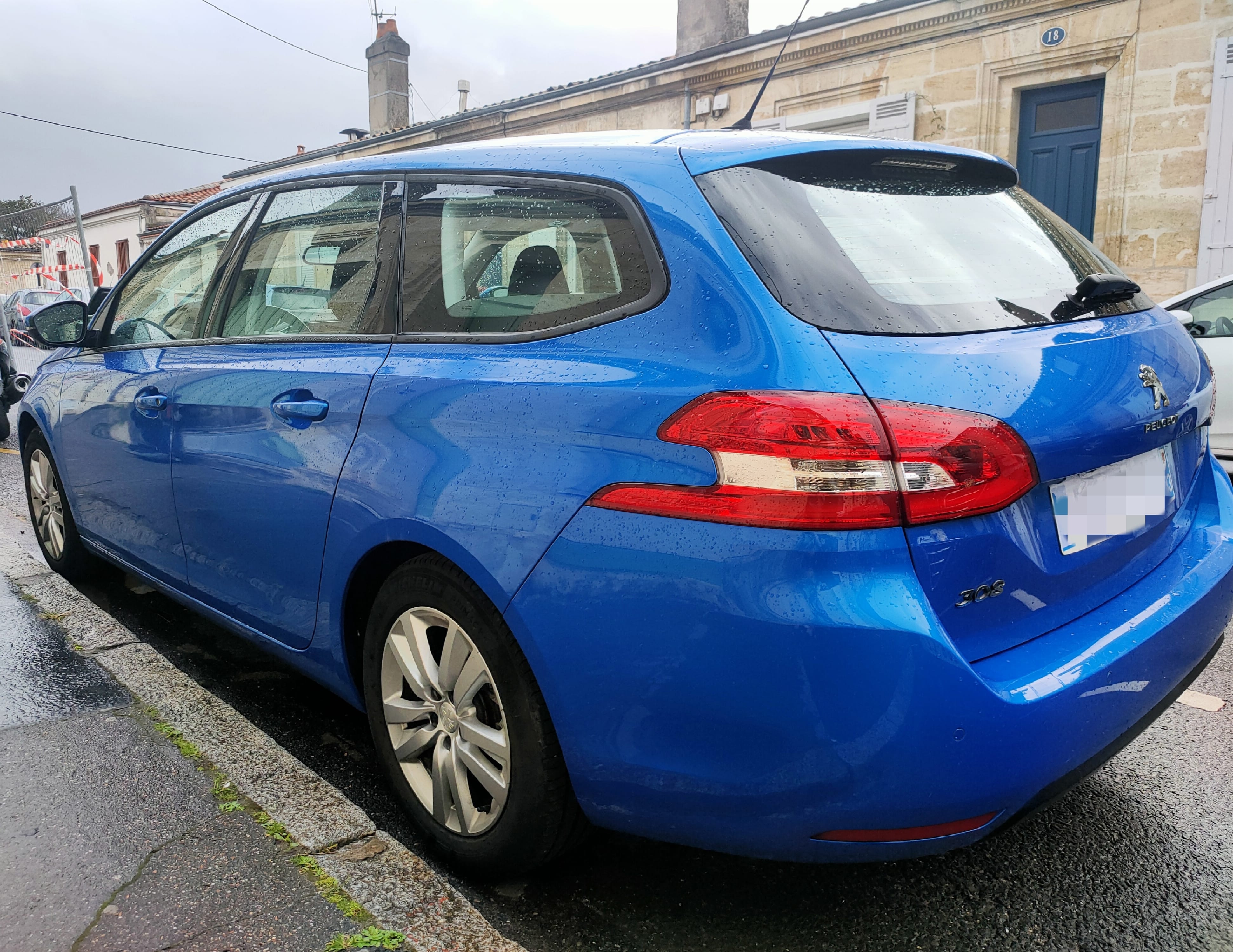 Peugeot 308 SW con Aire acondicionado