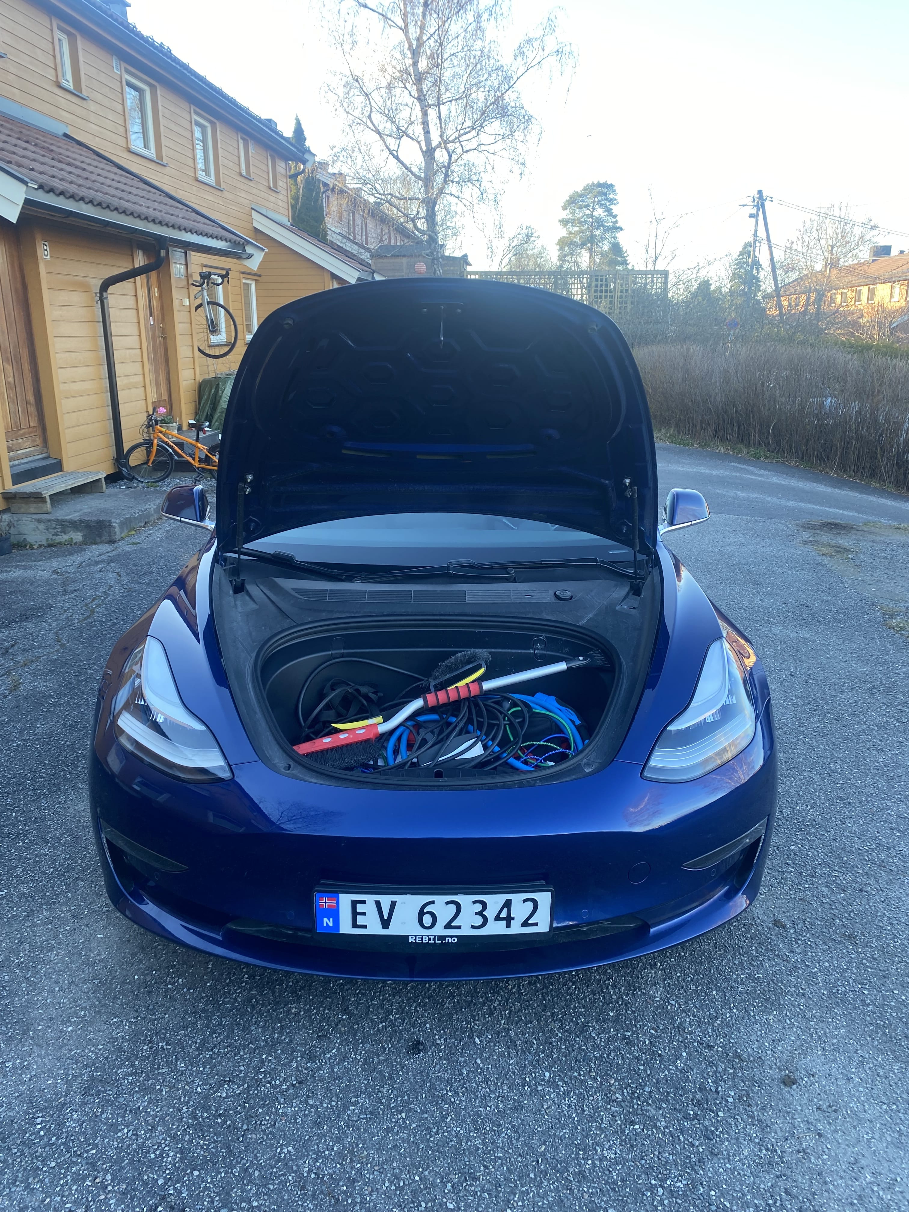 Tesla Model 3 Long Range med Firehjulstrekk