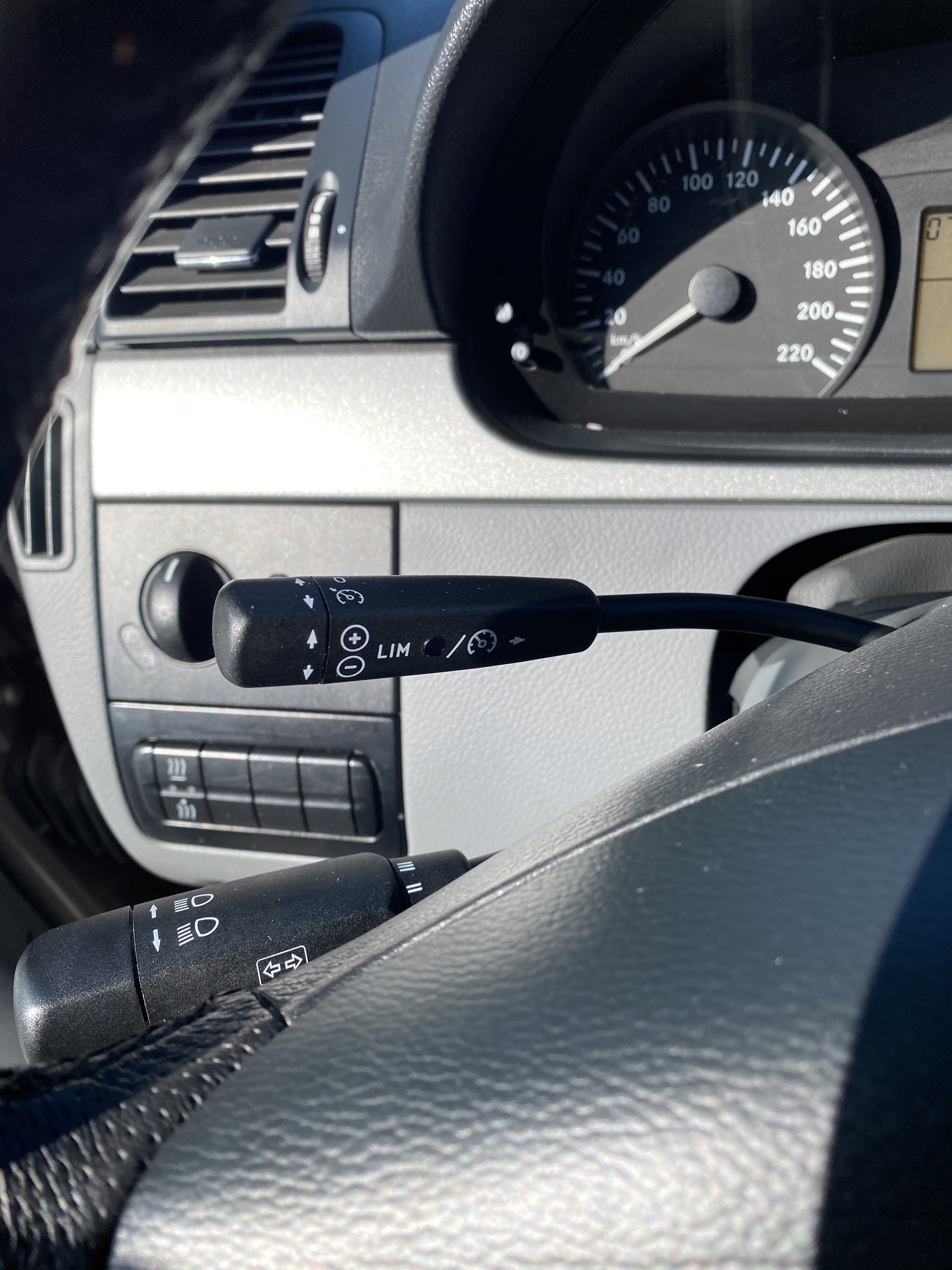 Mercedes-Benz Viano 2,2 CDI with Bluetooth audio