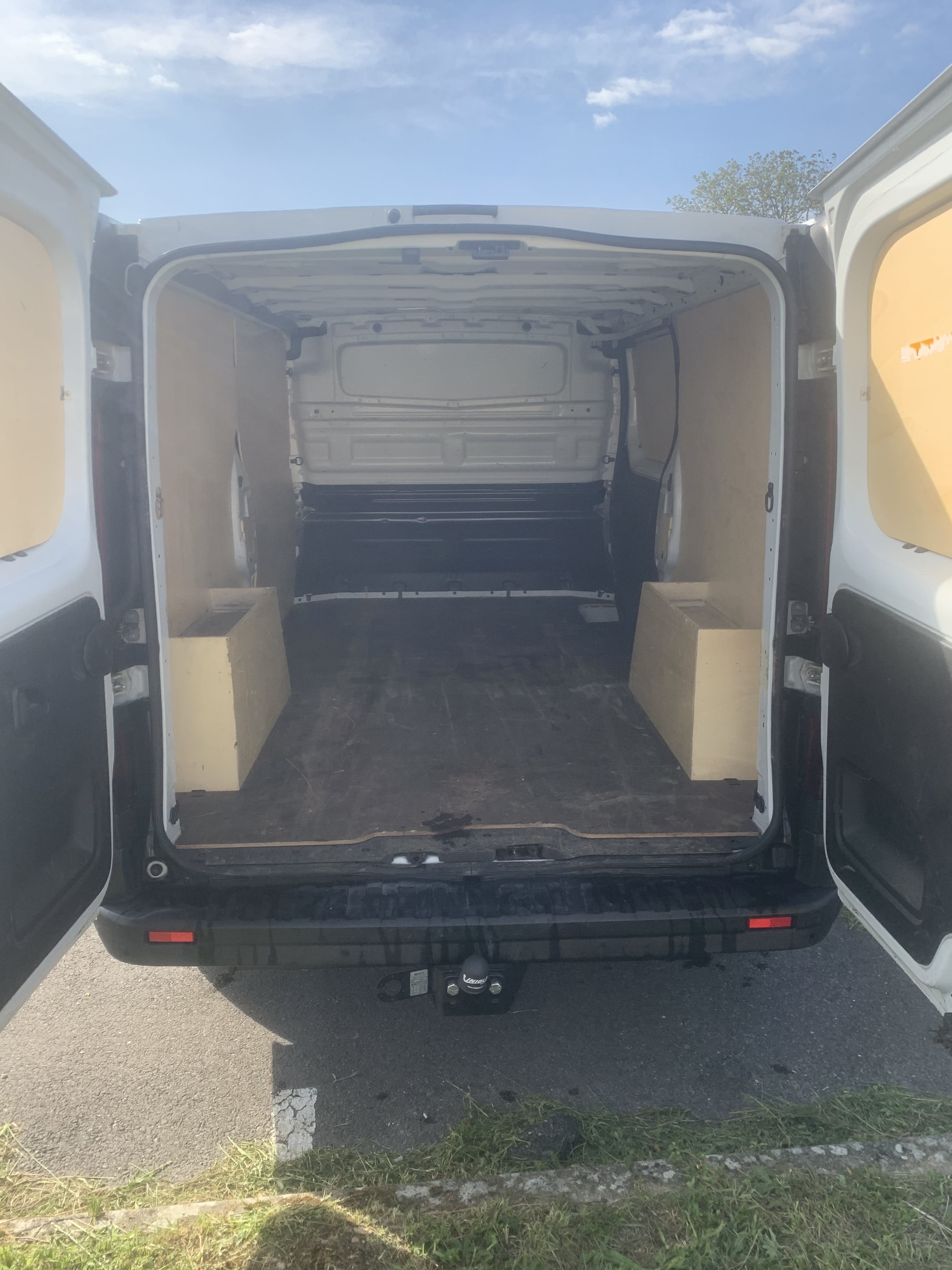 Renault Trafic Utilitaire avec Entrée audio / iPod