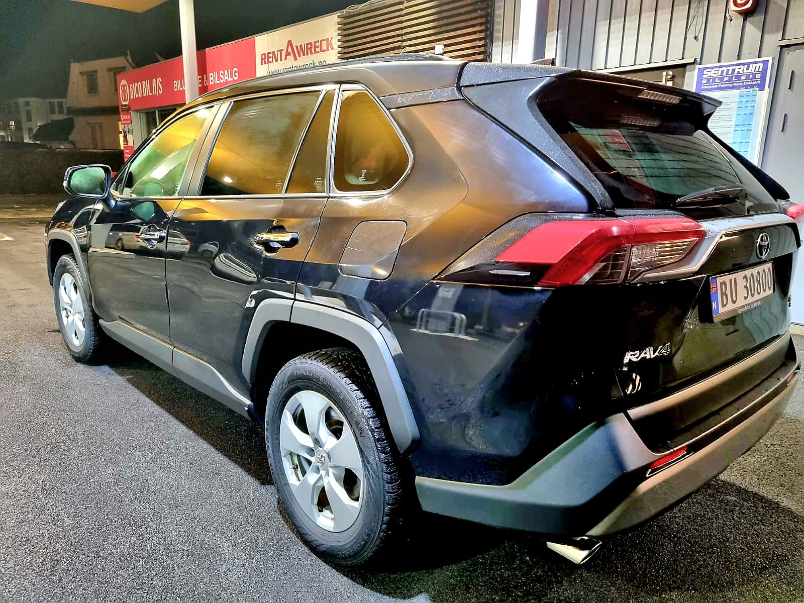Toyota RAV 4 Hybrid, 2022, Blyfri 95 / Elektrisk (hybrid), automatisk