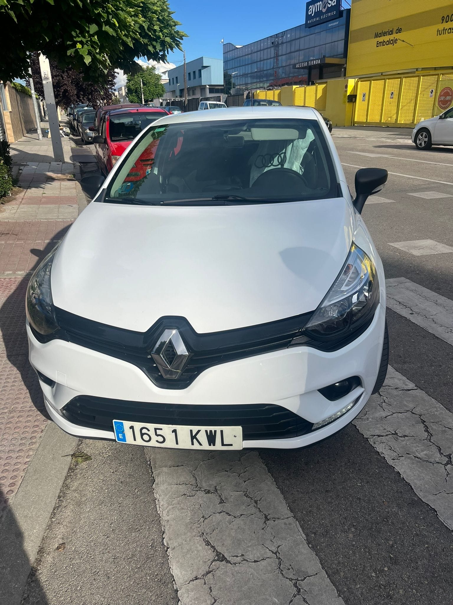 Renault Clio con Aire acondicionado