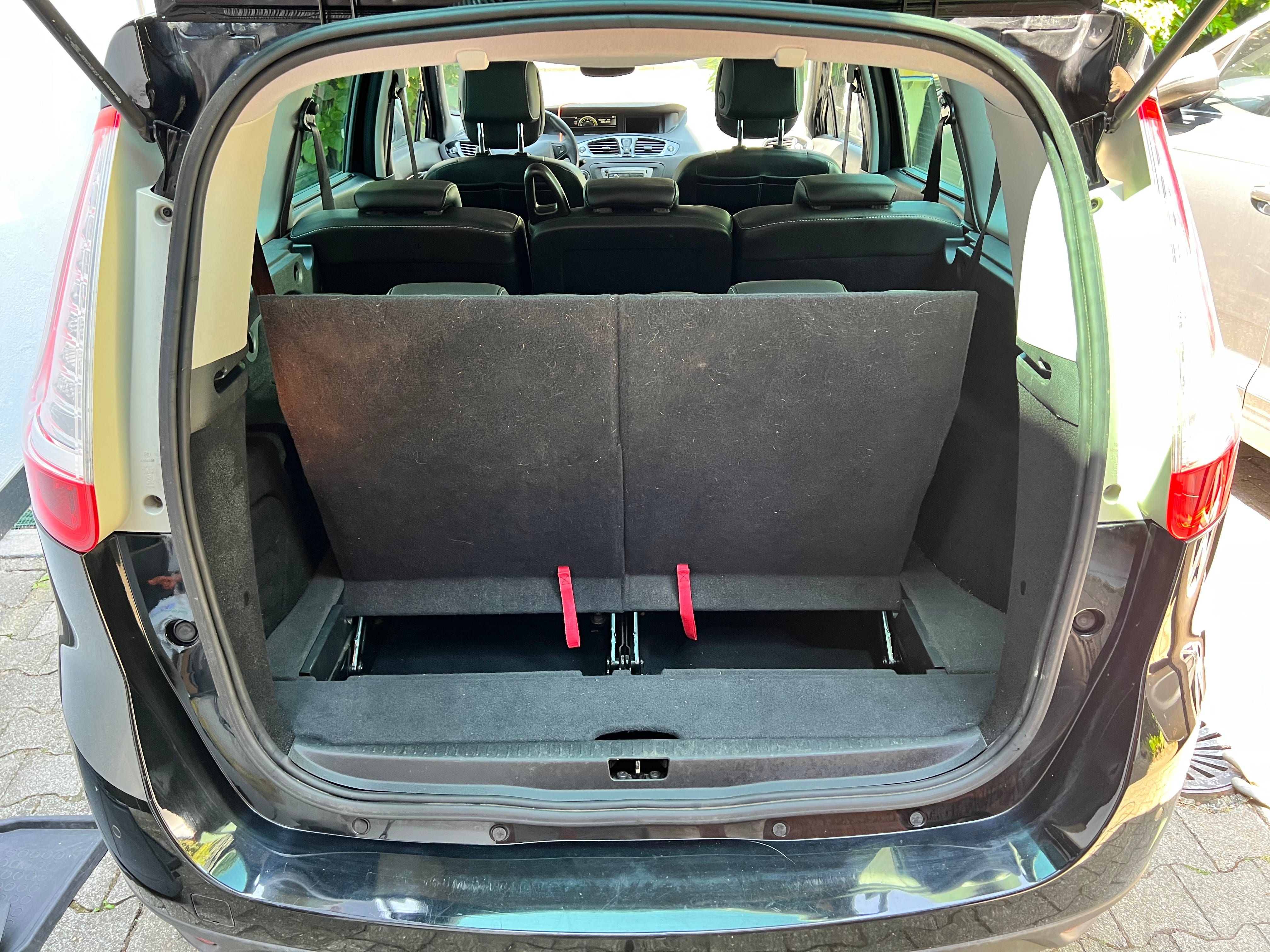 Renault Grand Scenic DCI 110 - ZEN avec Régulateur de vitesse