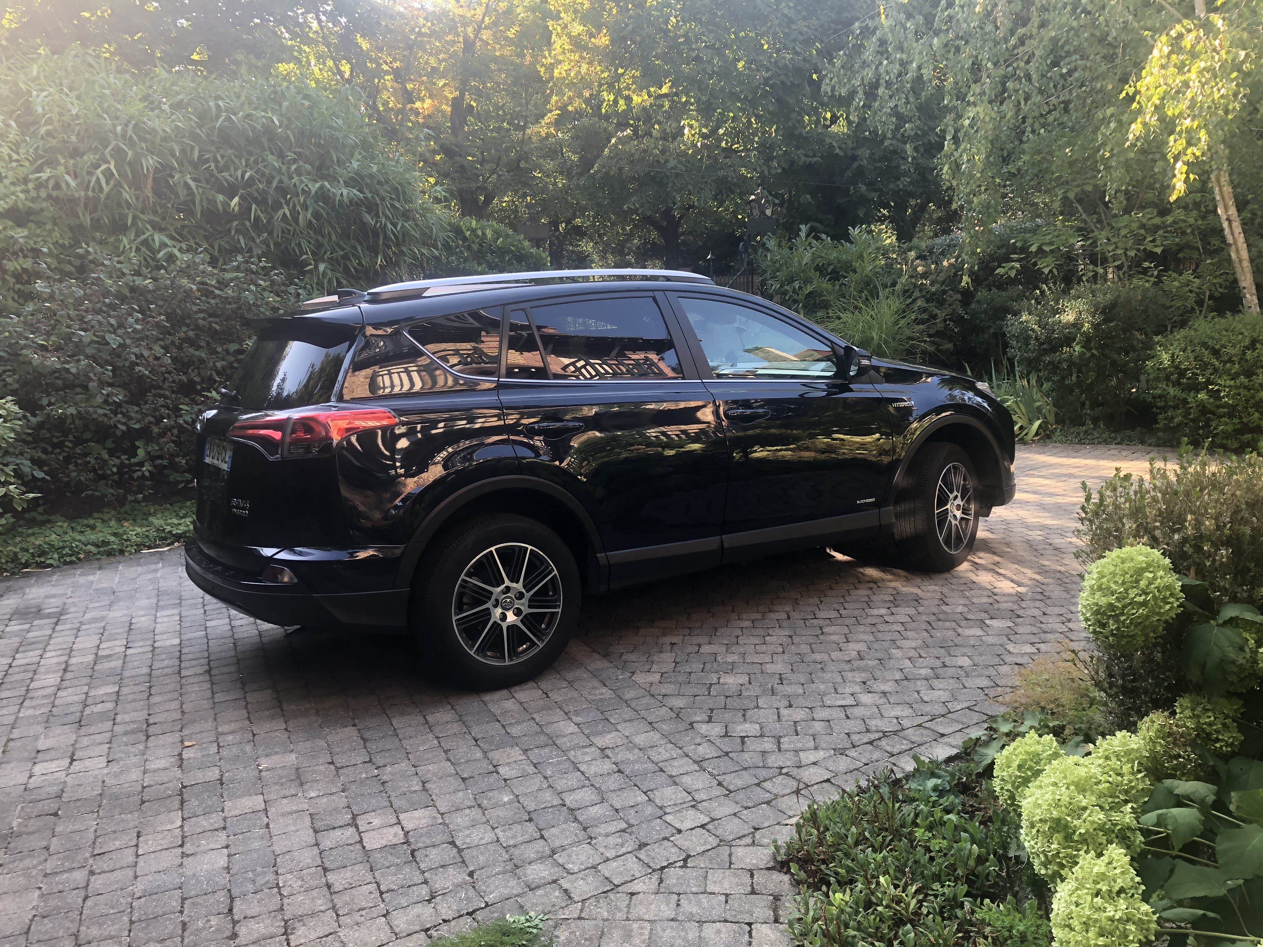 Toyota RAV4 Hybride avec Climatisation