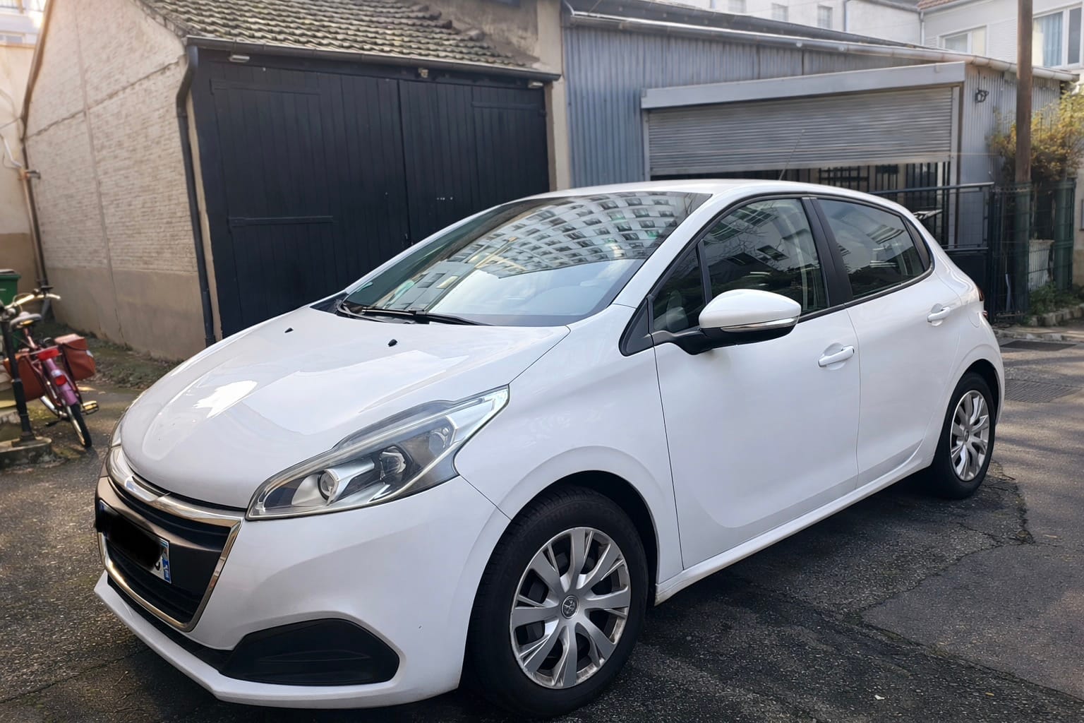 Peugeot 208 avec Climatisation