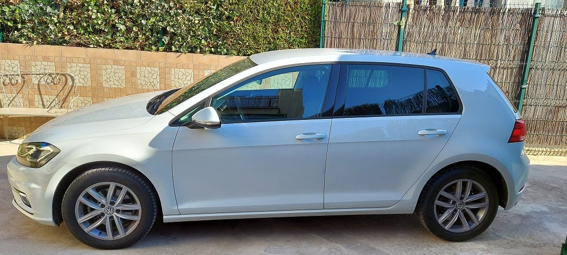 Volkswagen Golf con Aire acondicionado