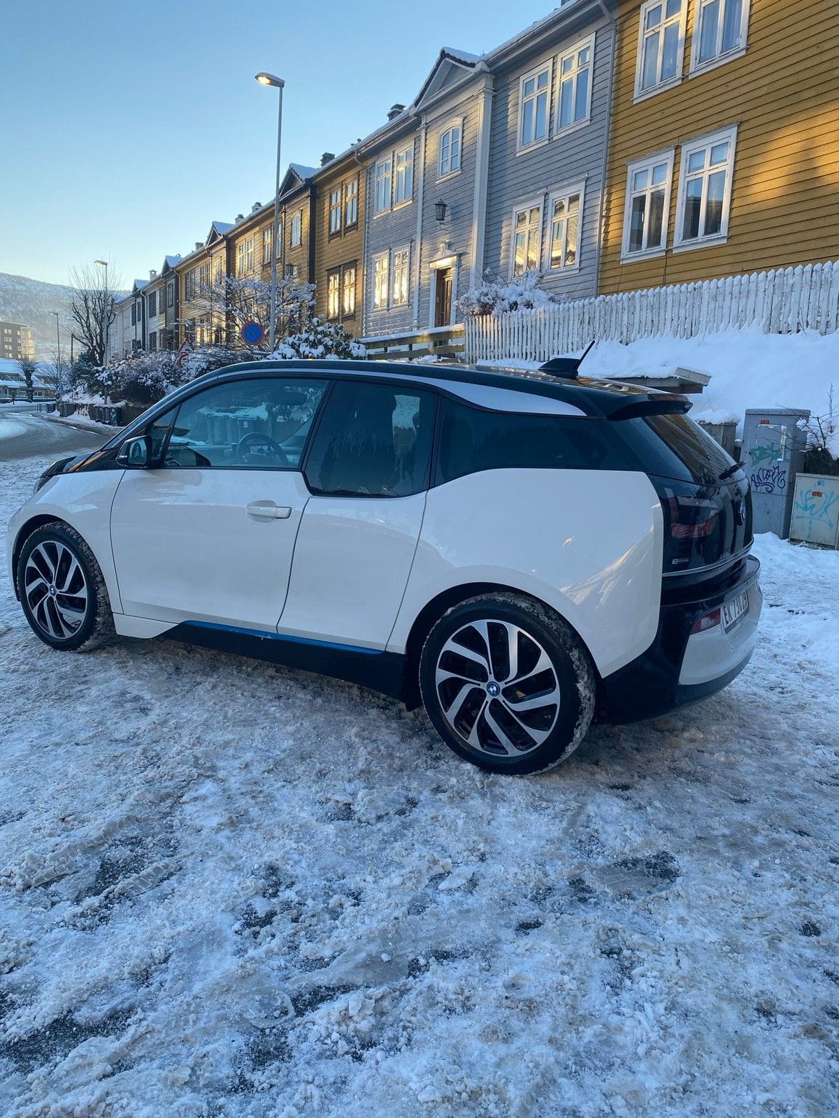 BMW i3 with GPS
