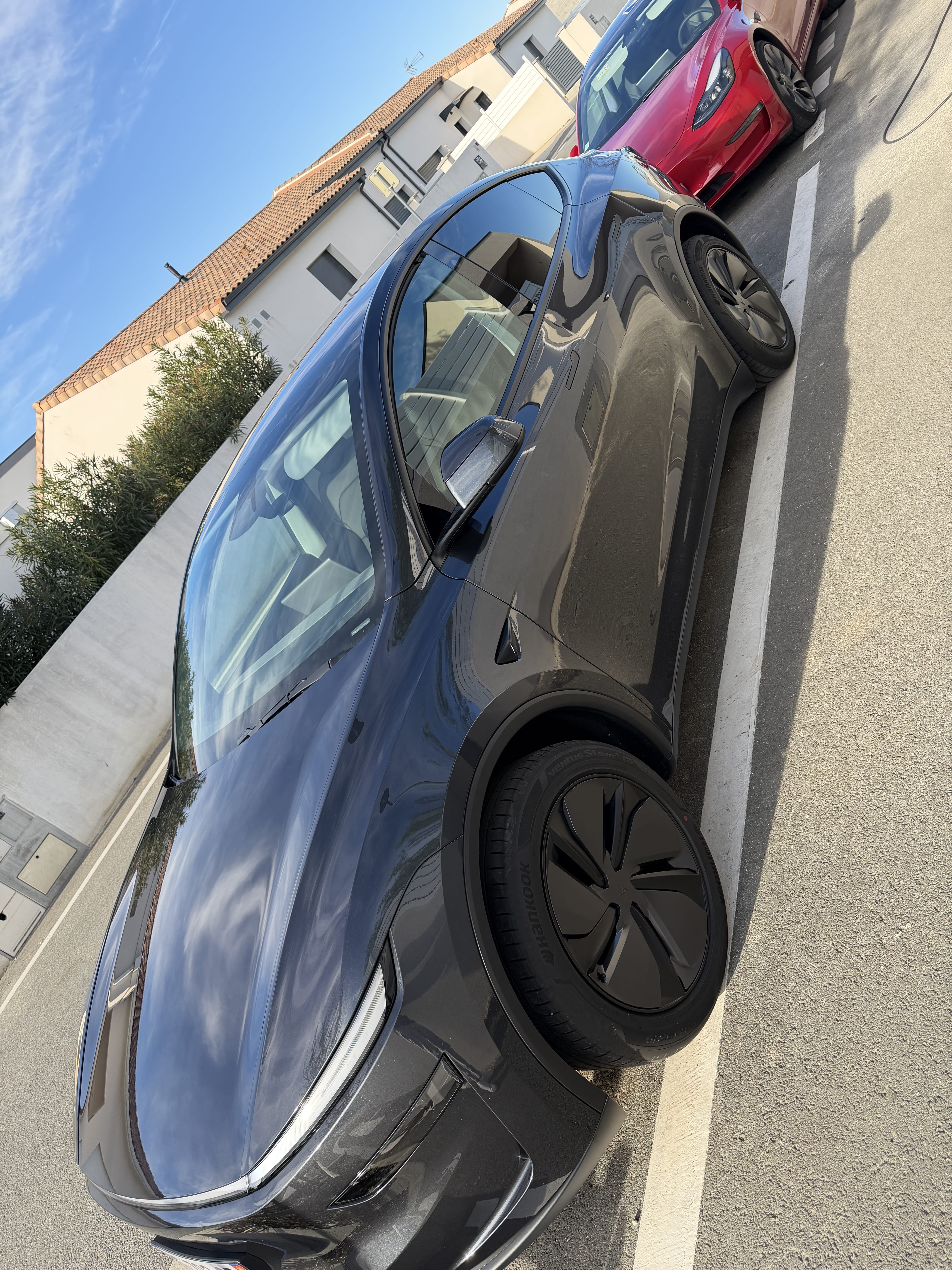 Tesla Model Y Long Range avec Climatisation