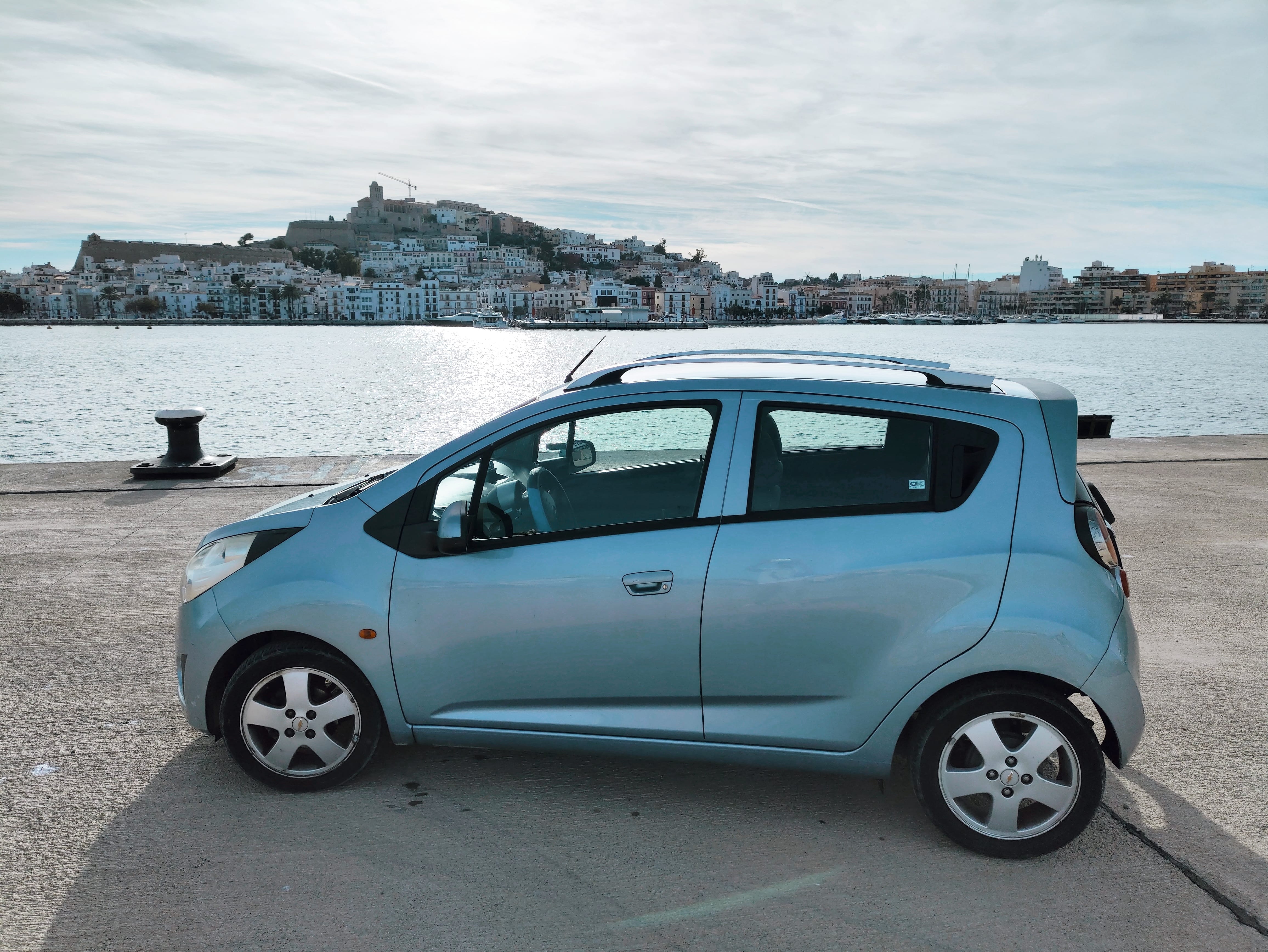 Chevrolet Spark with Air conditioning