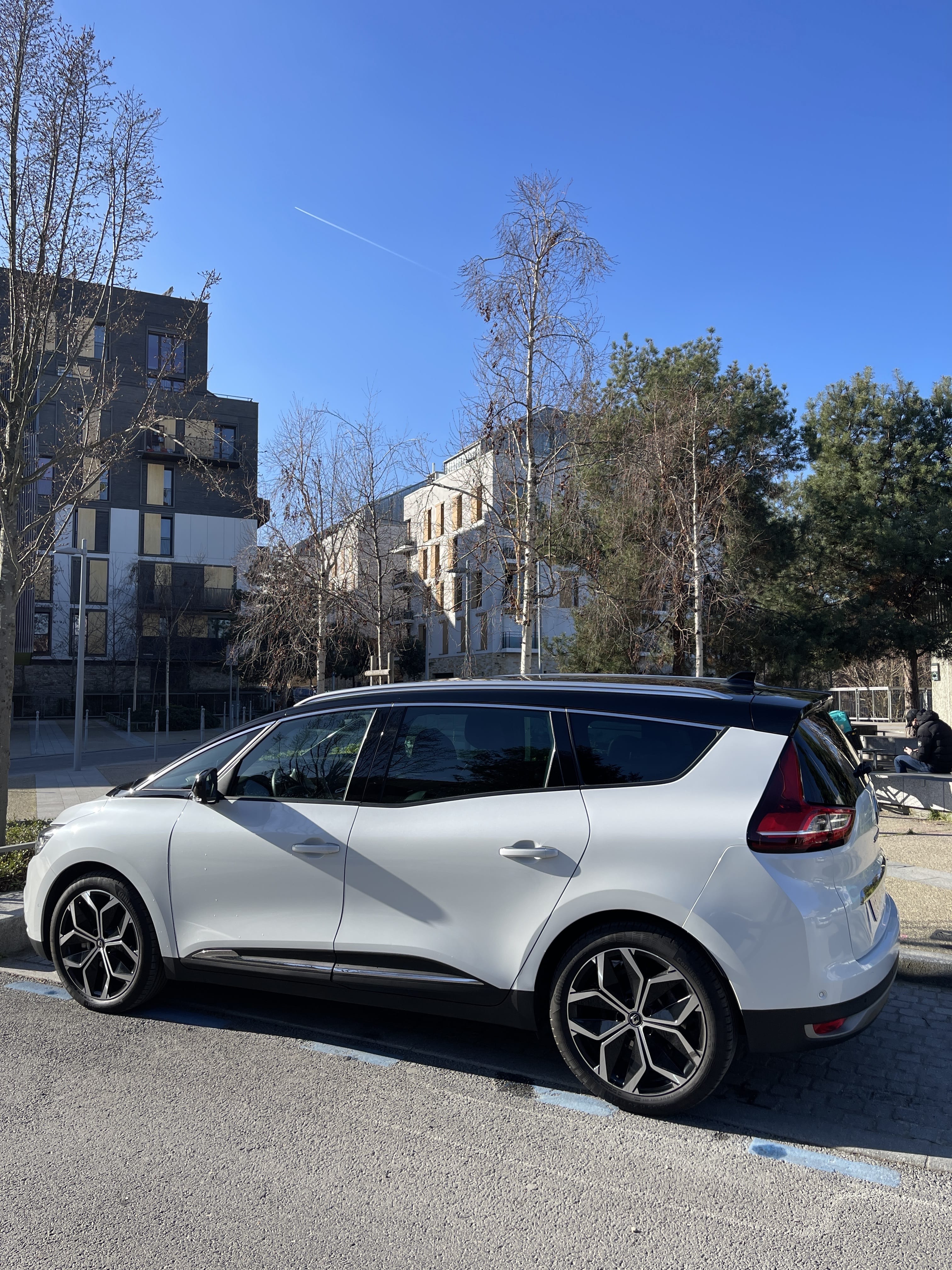 Renault Scenic Grand 7 places full option avec Climatisation