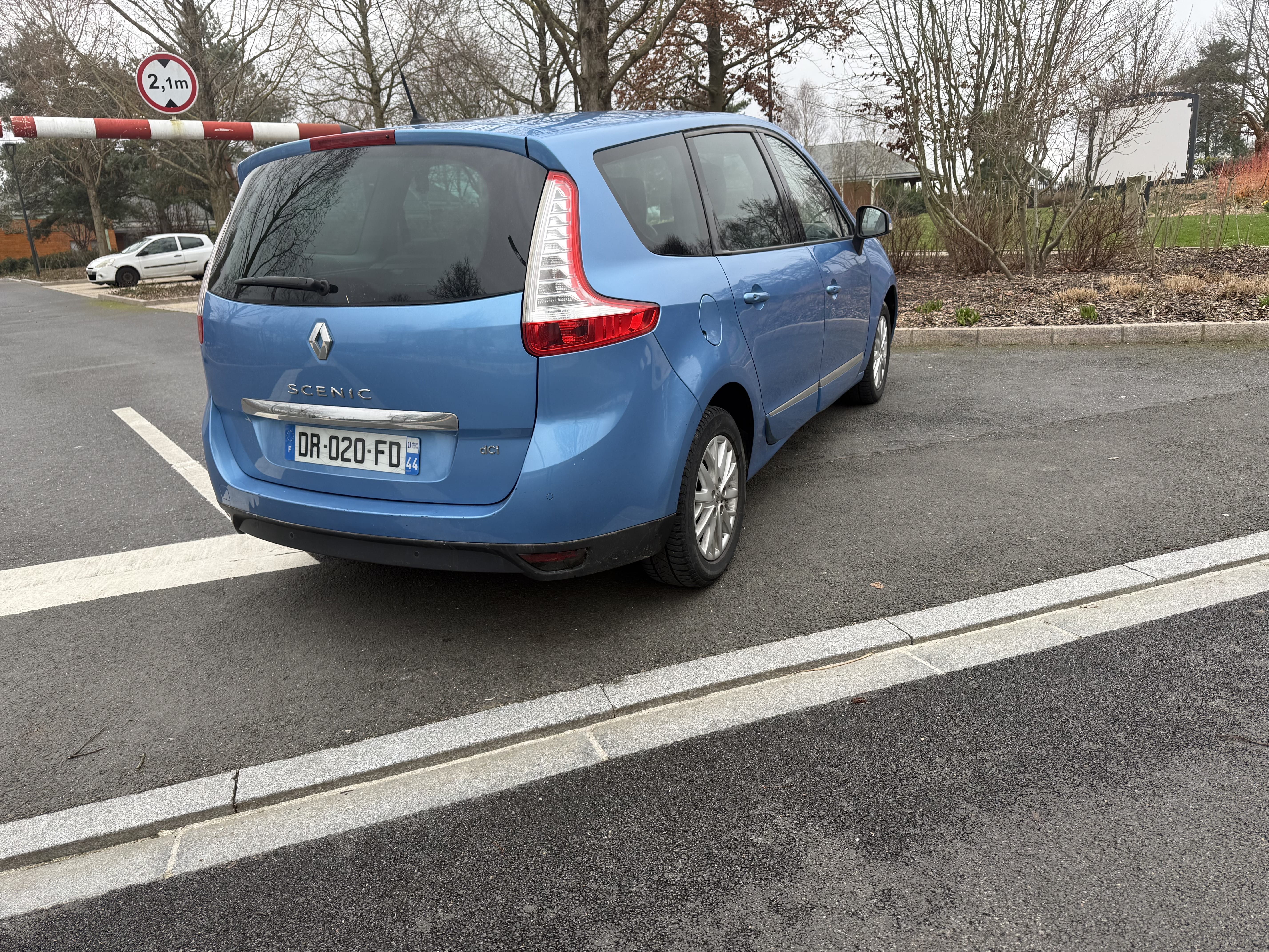 Renault Grand Scenic avec Régulateur de vitesse
