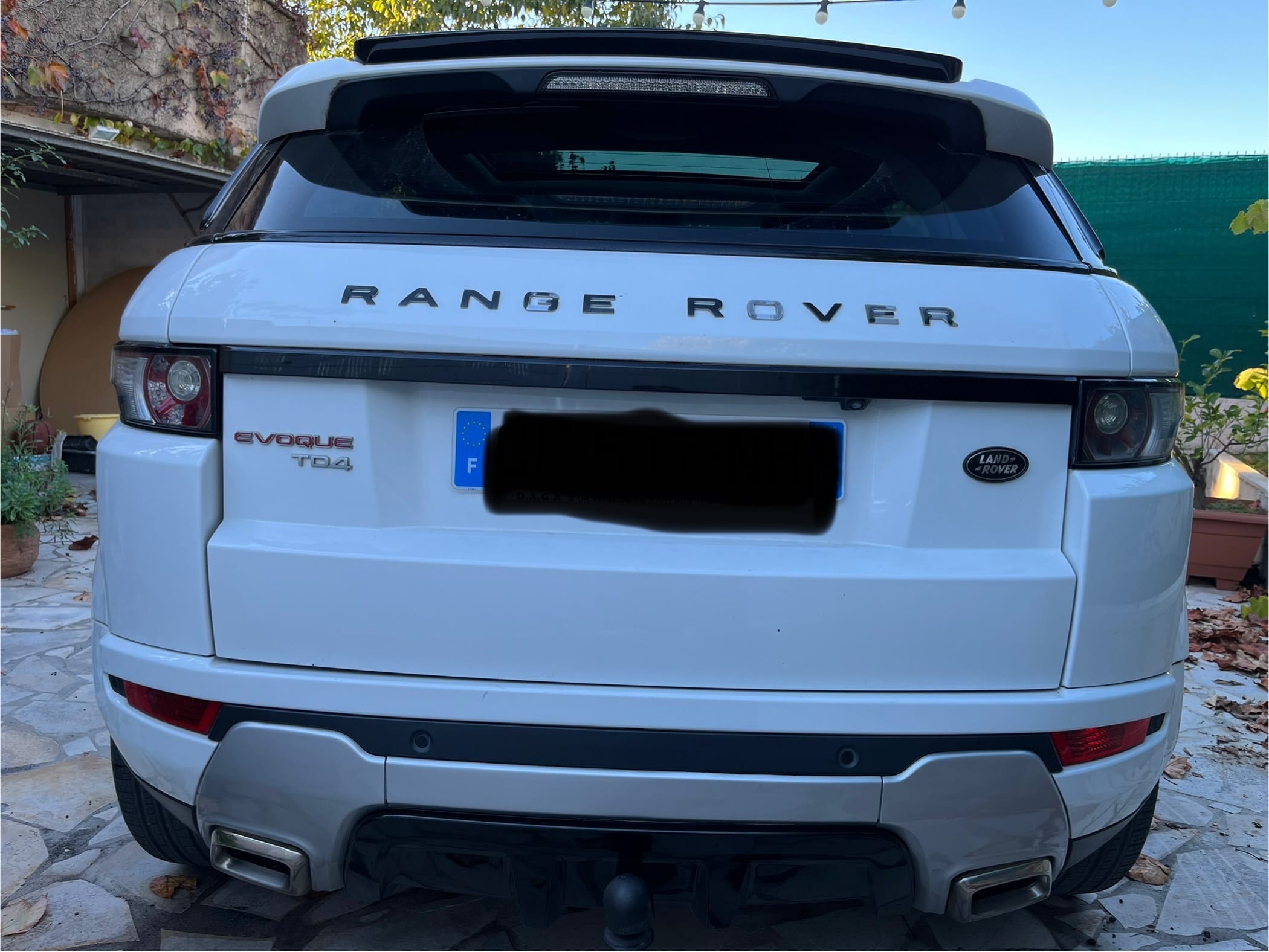 Land-Rover Range Rover Evoque TD4 Dynamic avec GPS