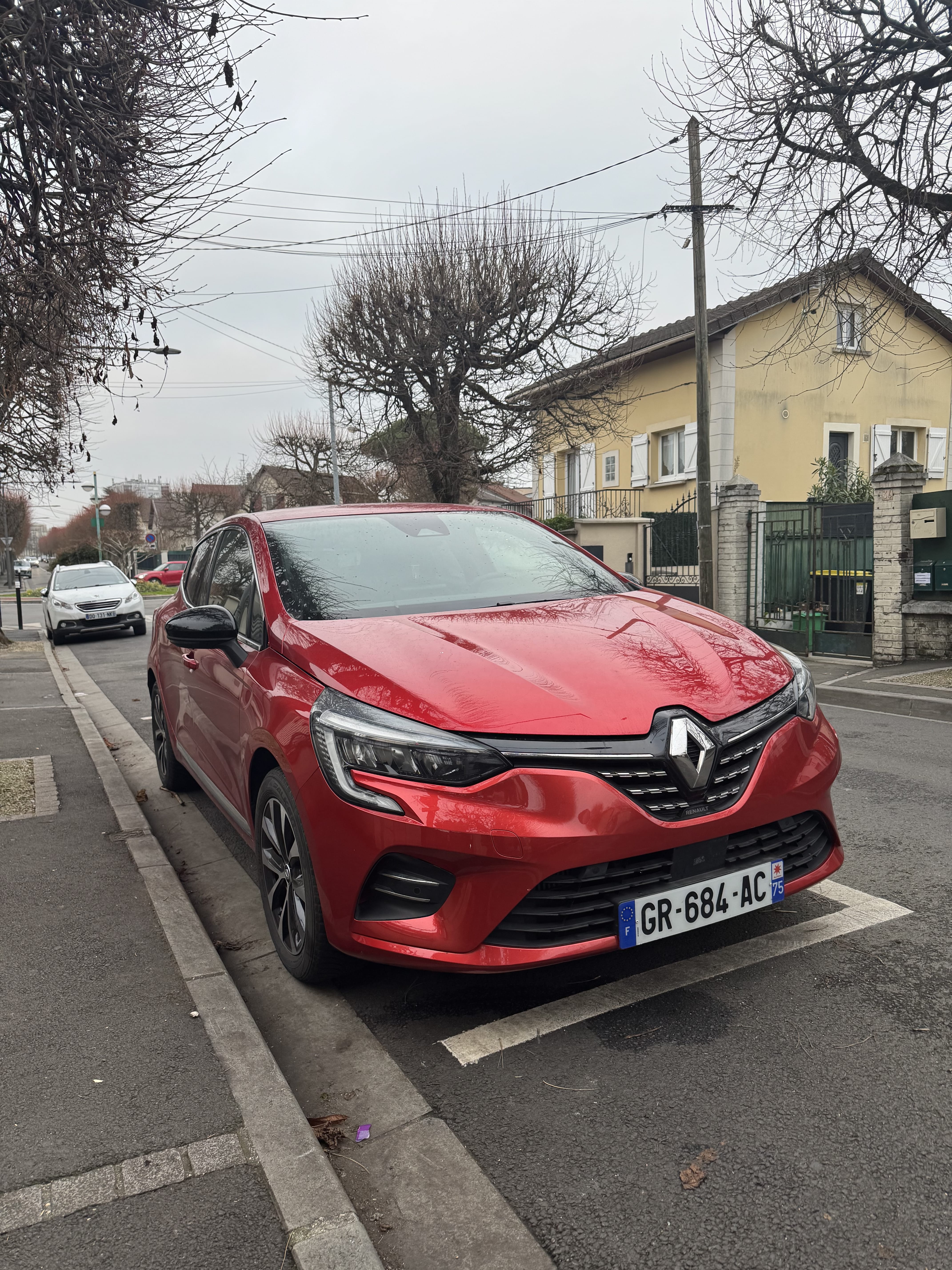 Renault Clio, 2022, Essence 98, automatique