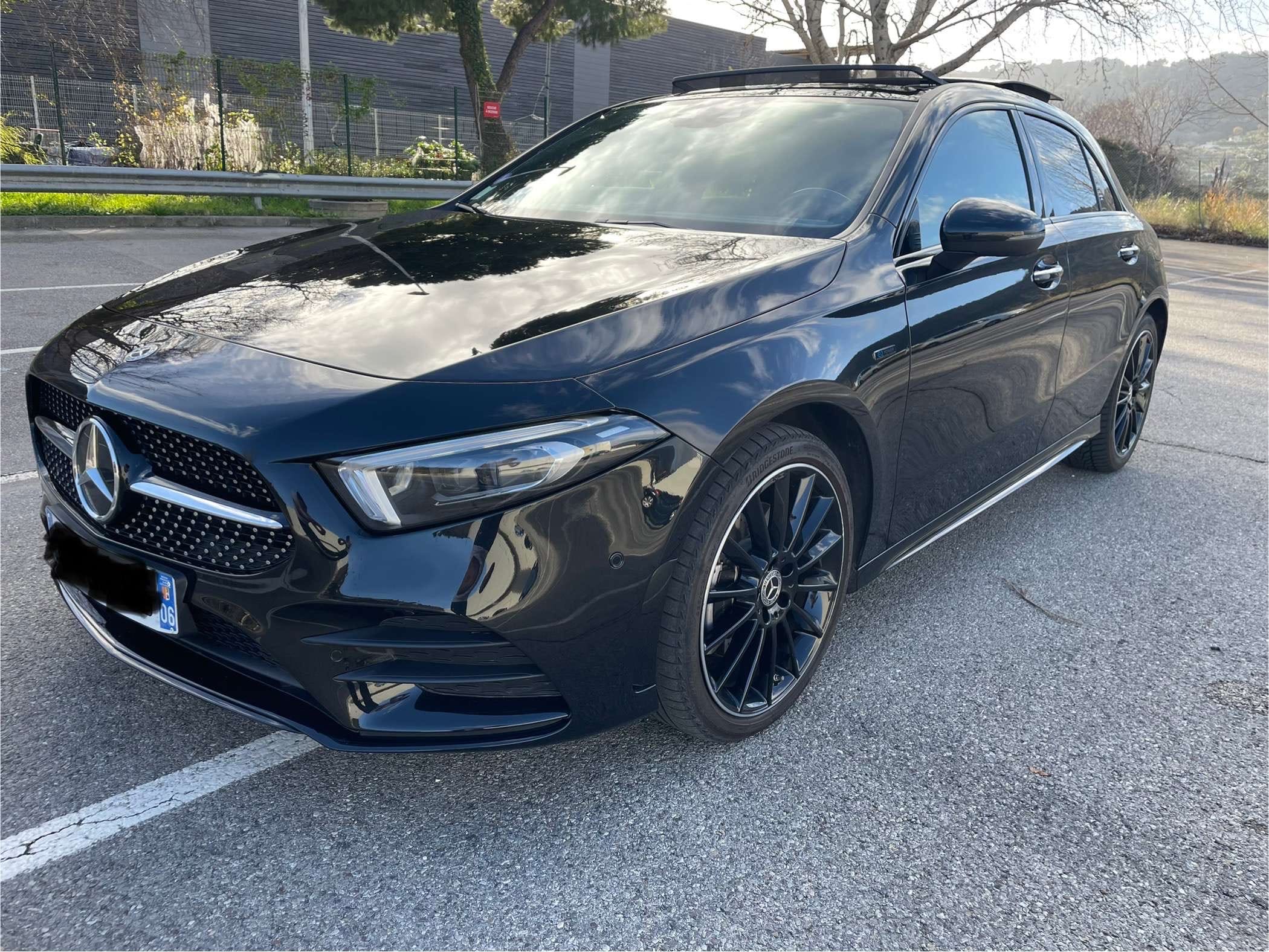 Mercedes-Benz Classe A, 2020, Essence 95 / Électrique (hybride), automatique