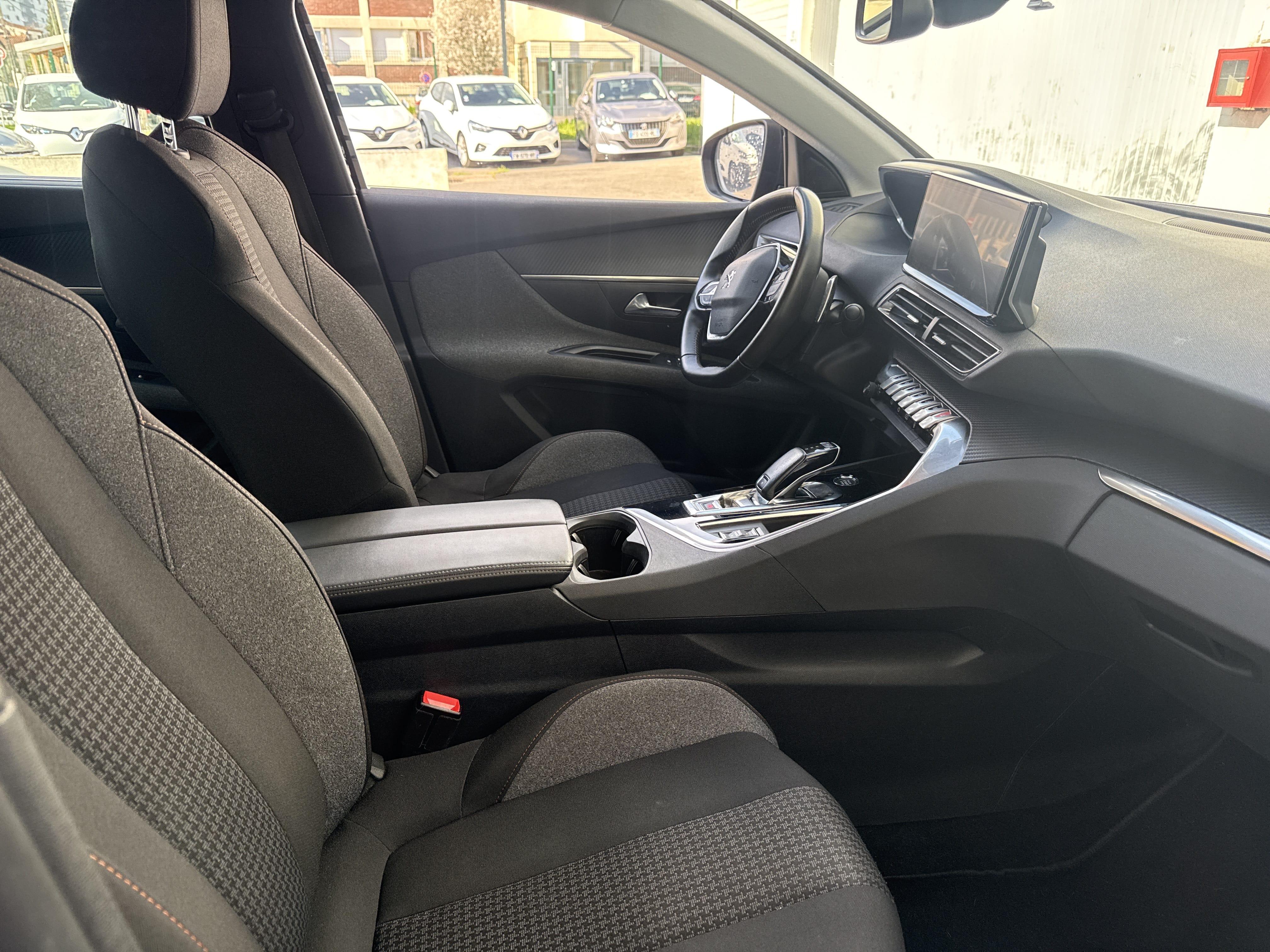 Peugeot 5008 avec Android Auto