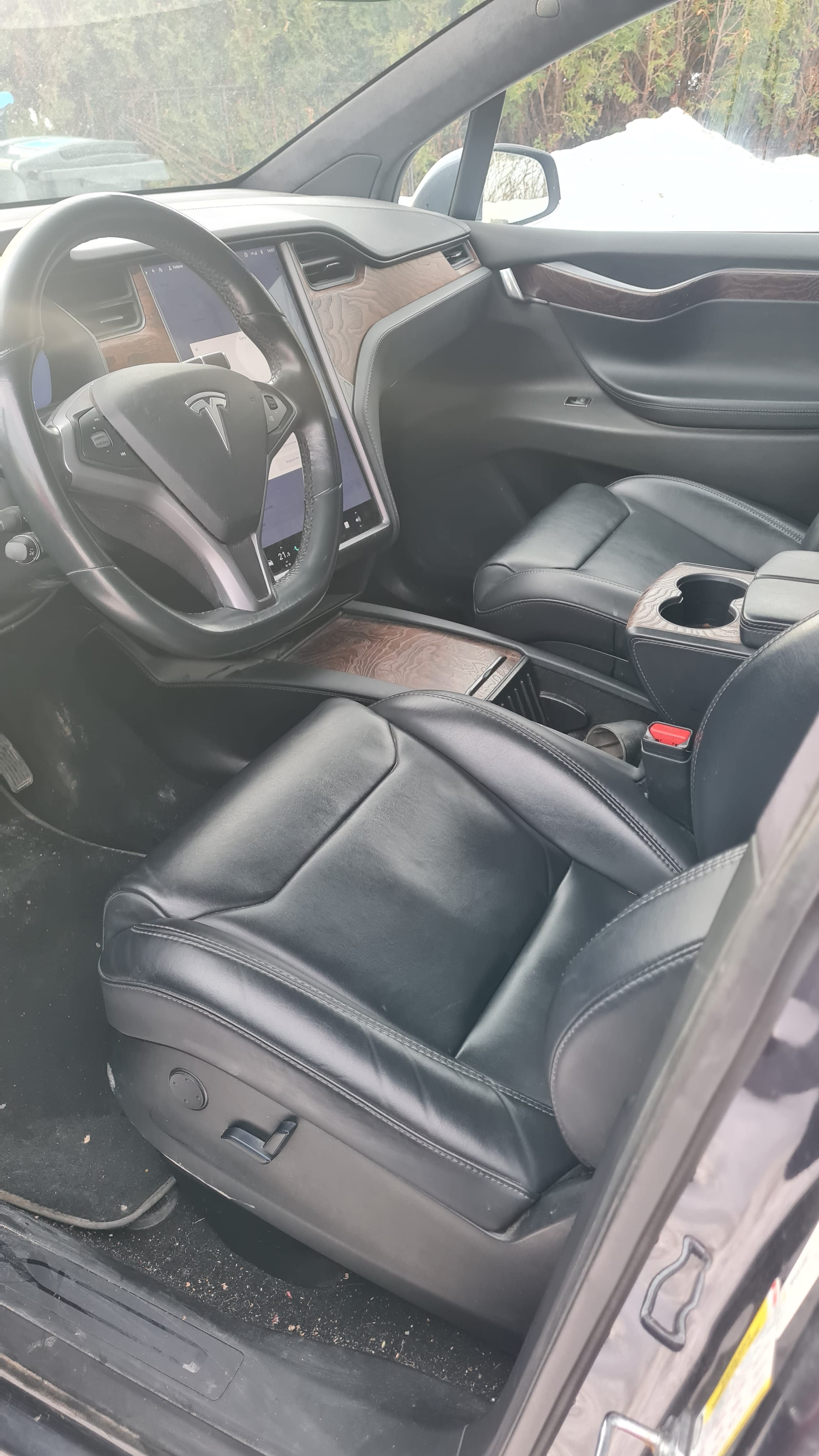 Tesla Model X med Cruisekontroll