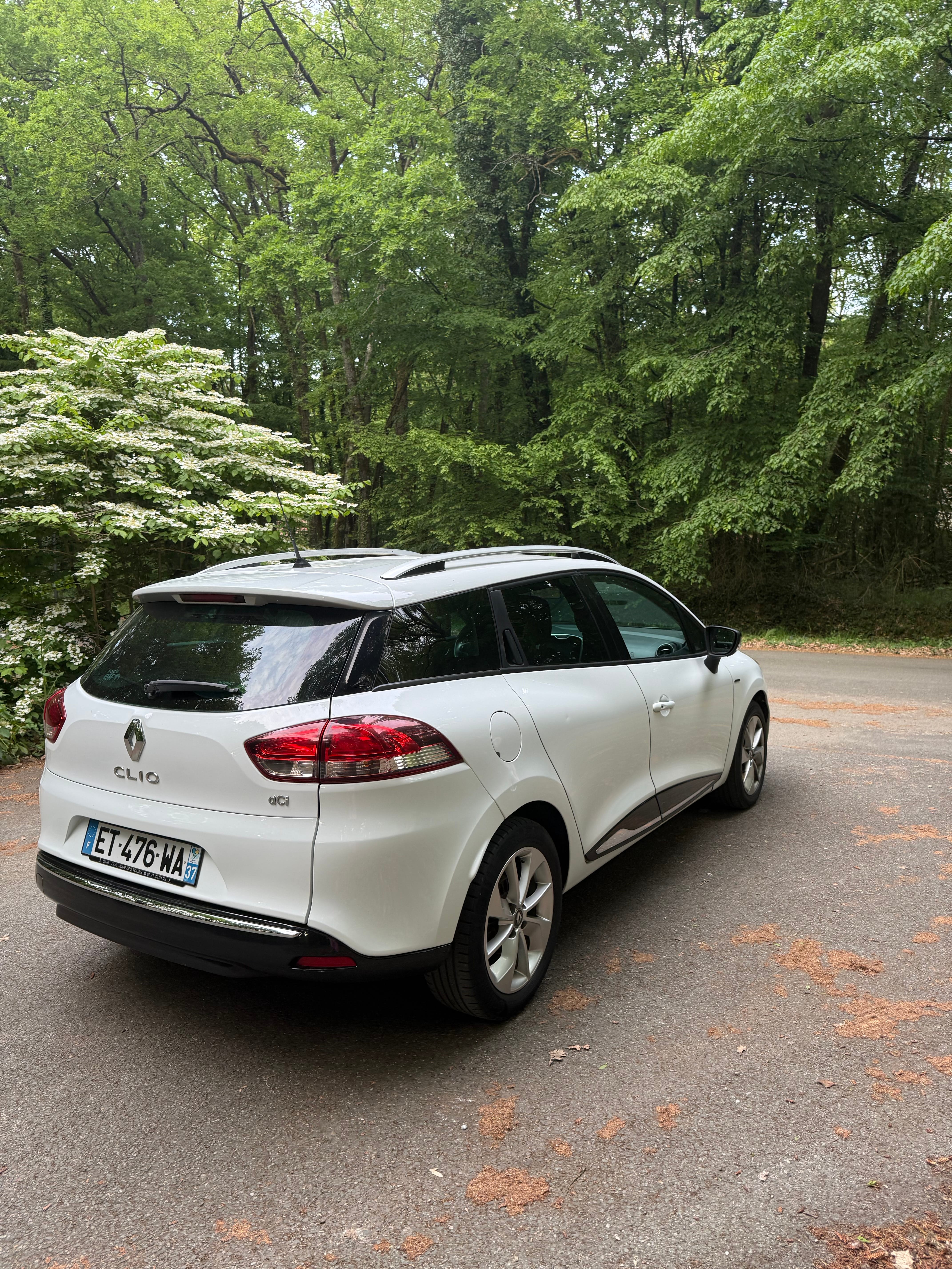 Renault Clio Estate 1.5 DCI avec GPS