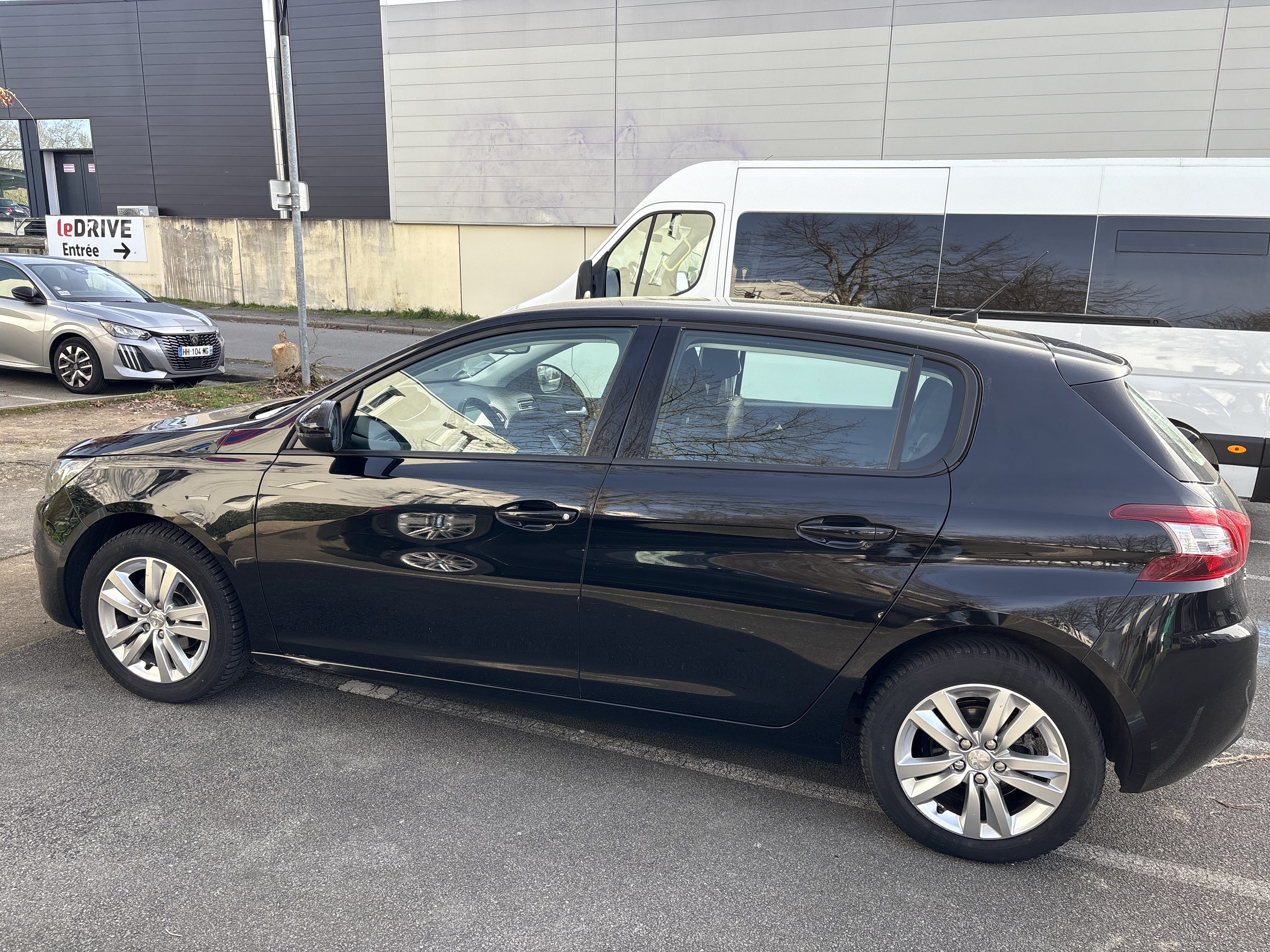 Peugeot 308 con Aire acondicionado