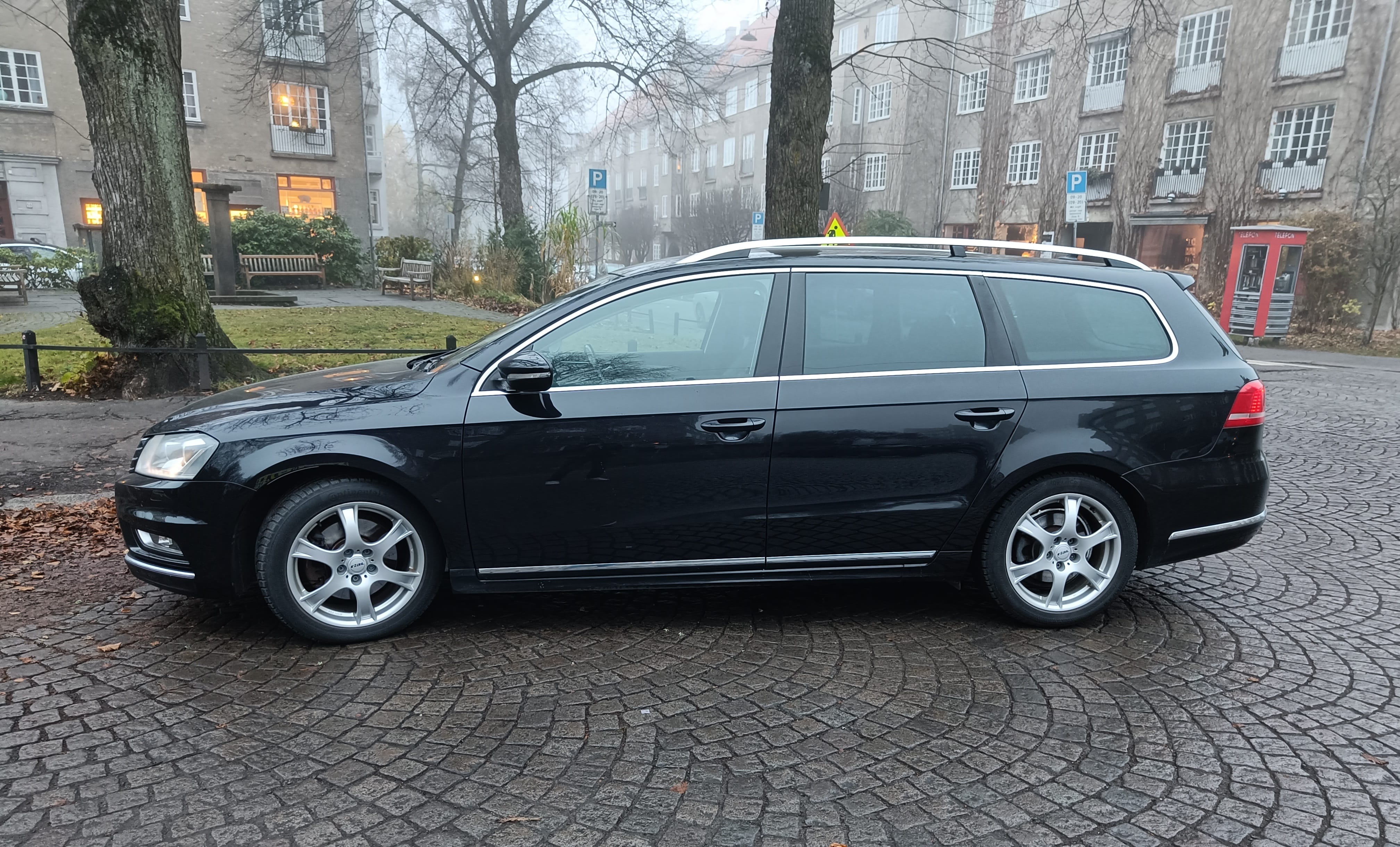 Volkswagen Passat DSG Automat 140Hk R-line mit Klimaanlage