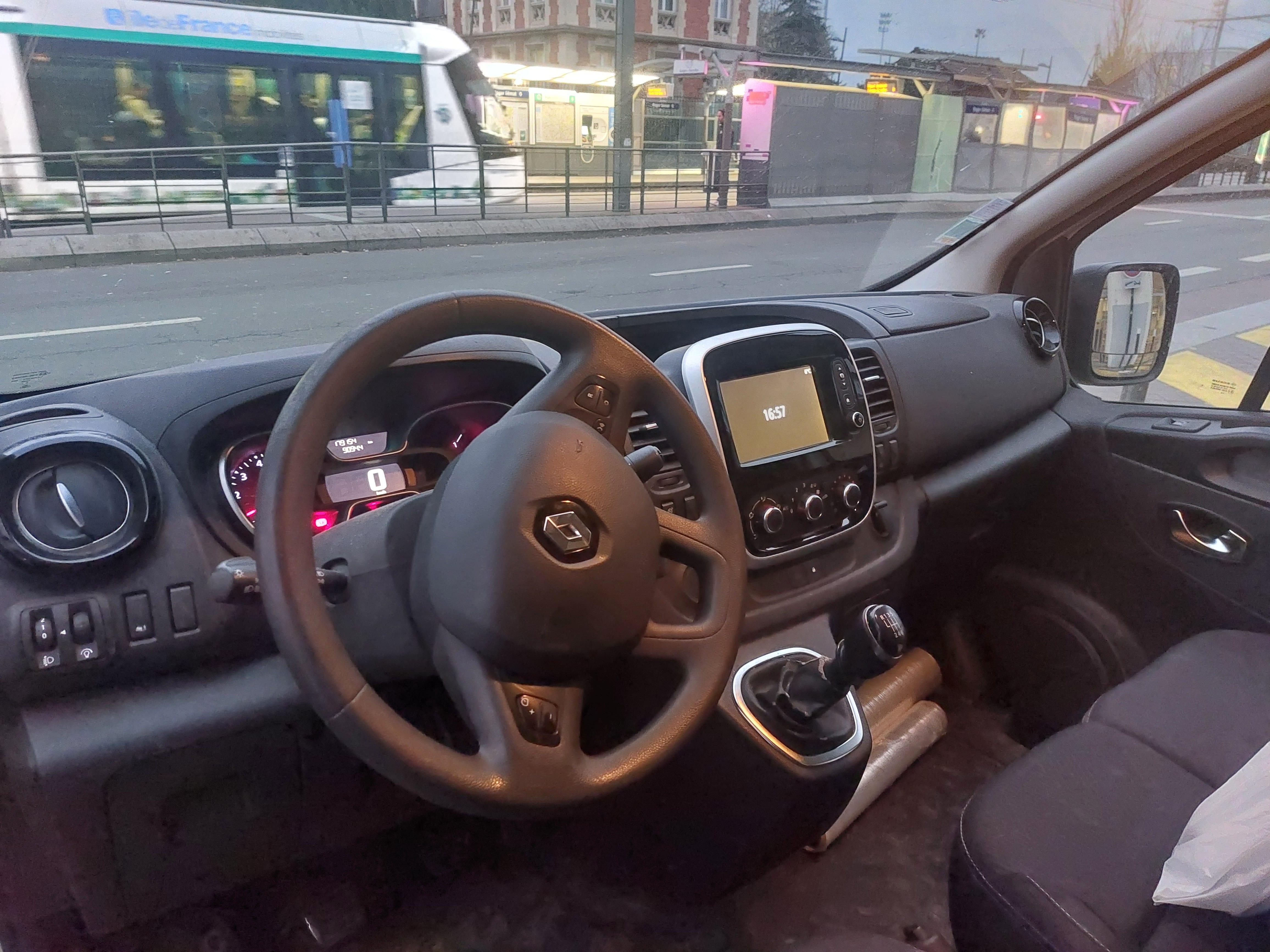 Renault Trafic avec GPS