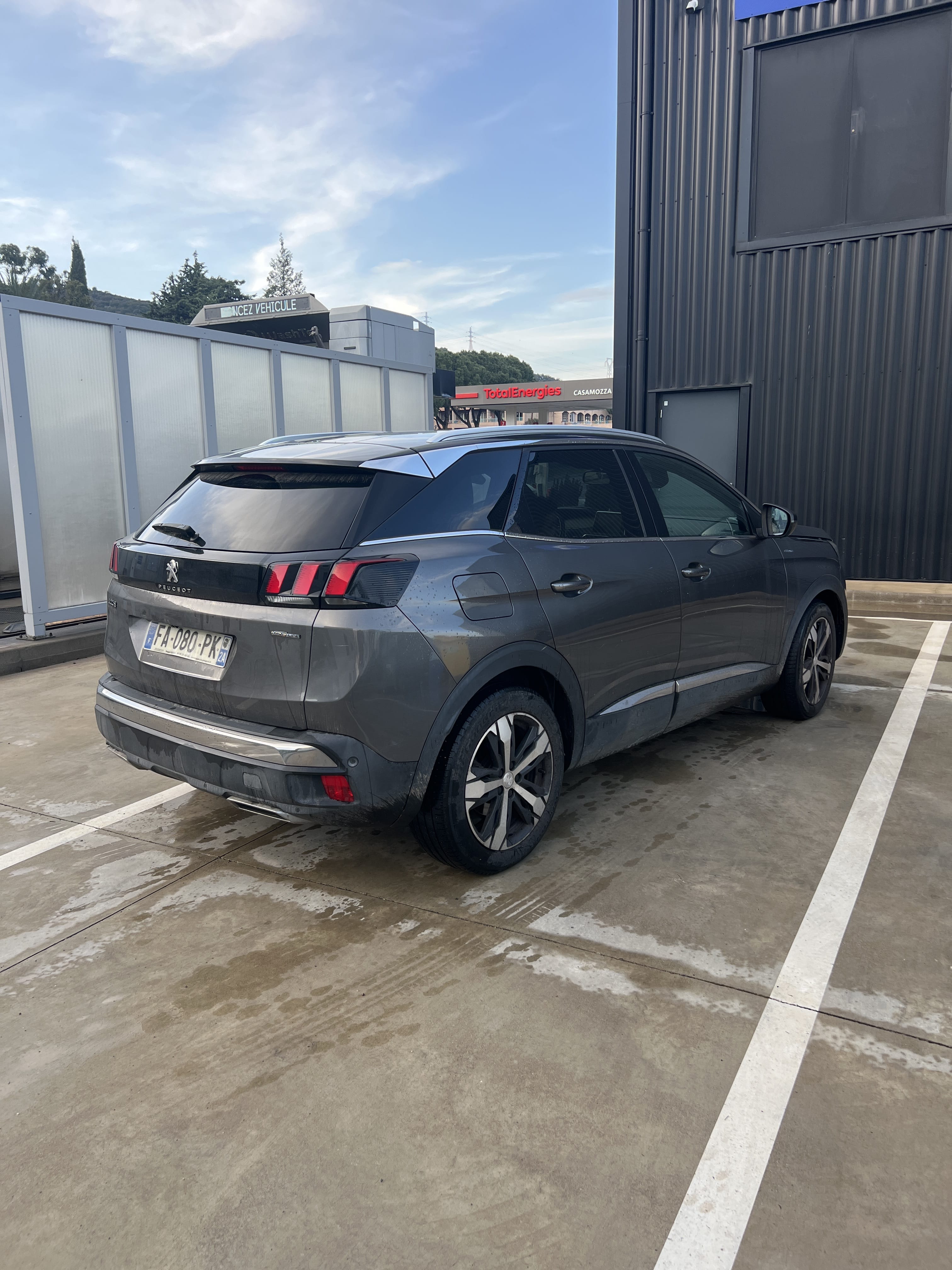 Peugeot 3008 avec GPS