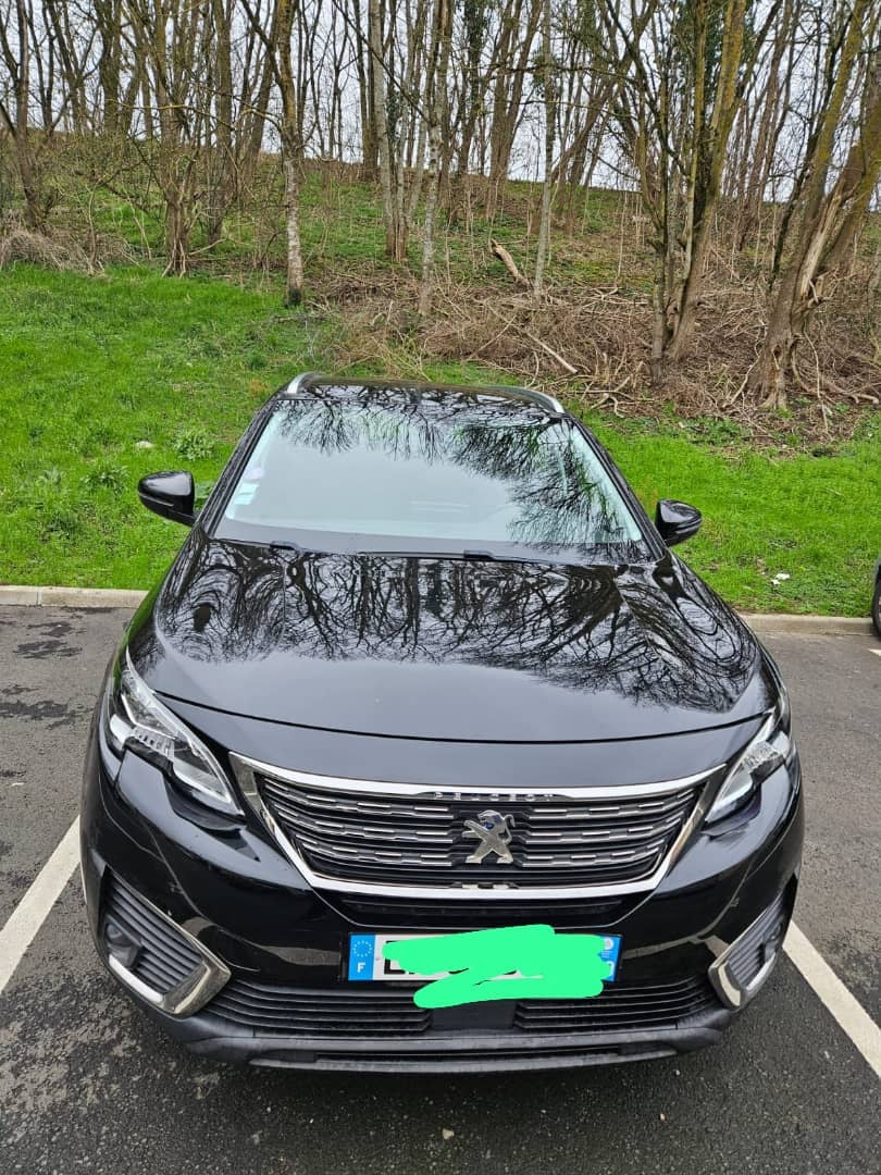 Peugeot 5008, 2017, Essence 95, automatique, 7 places