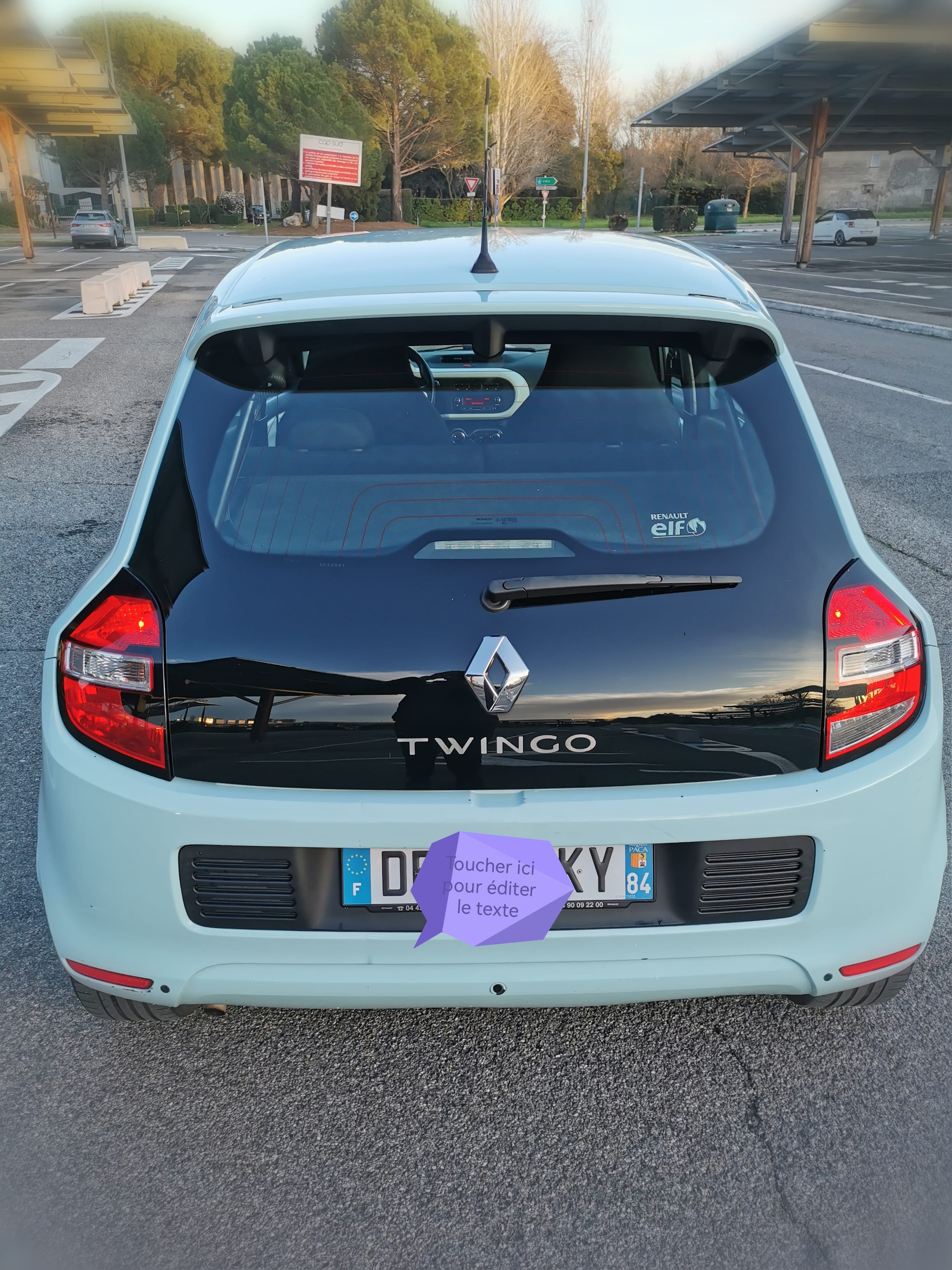Renault Twingo III with Cruise control