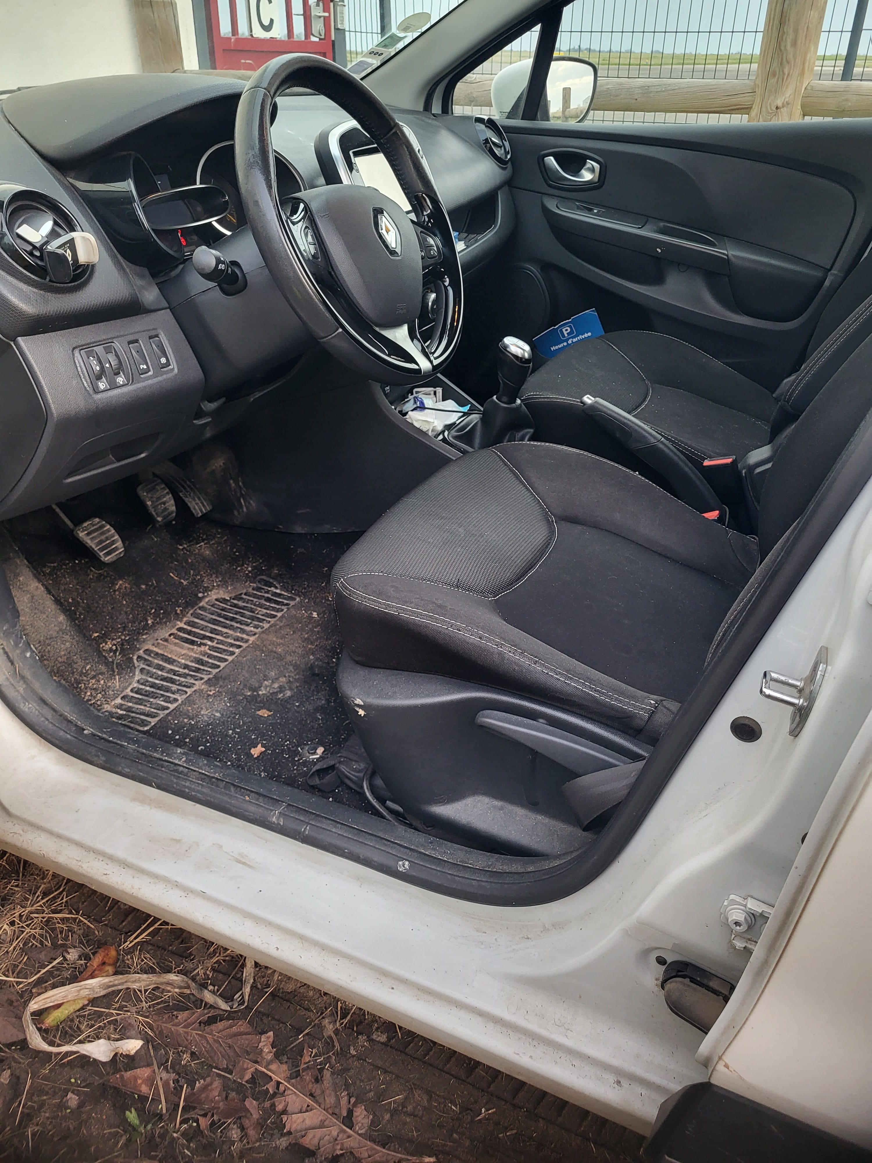 Renault Clio Estate avec GPS
