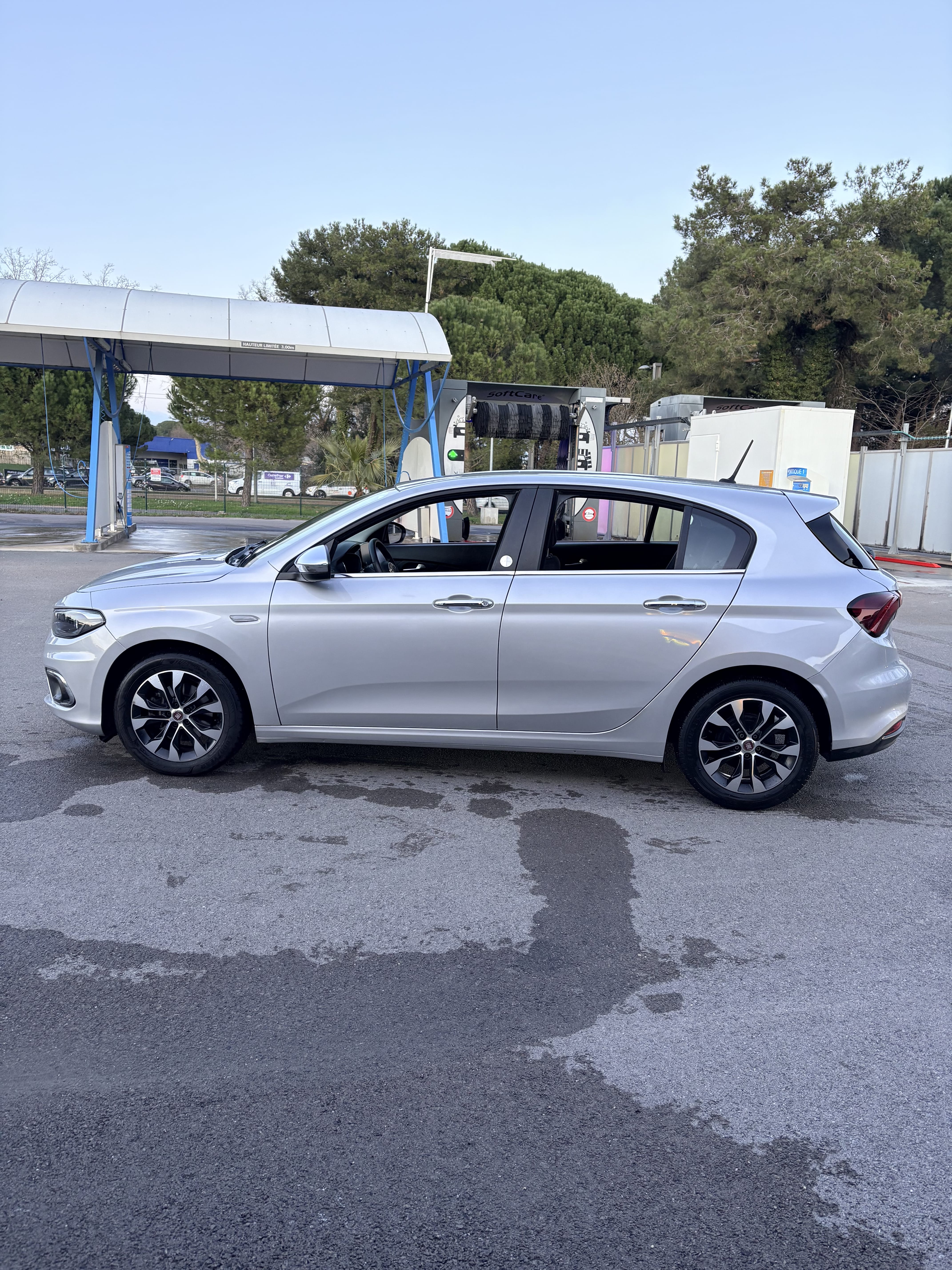 Fiat Tipo Mirror avec Climatisation