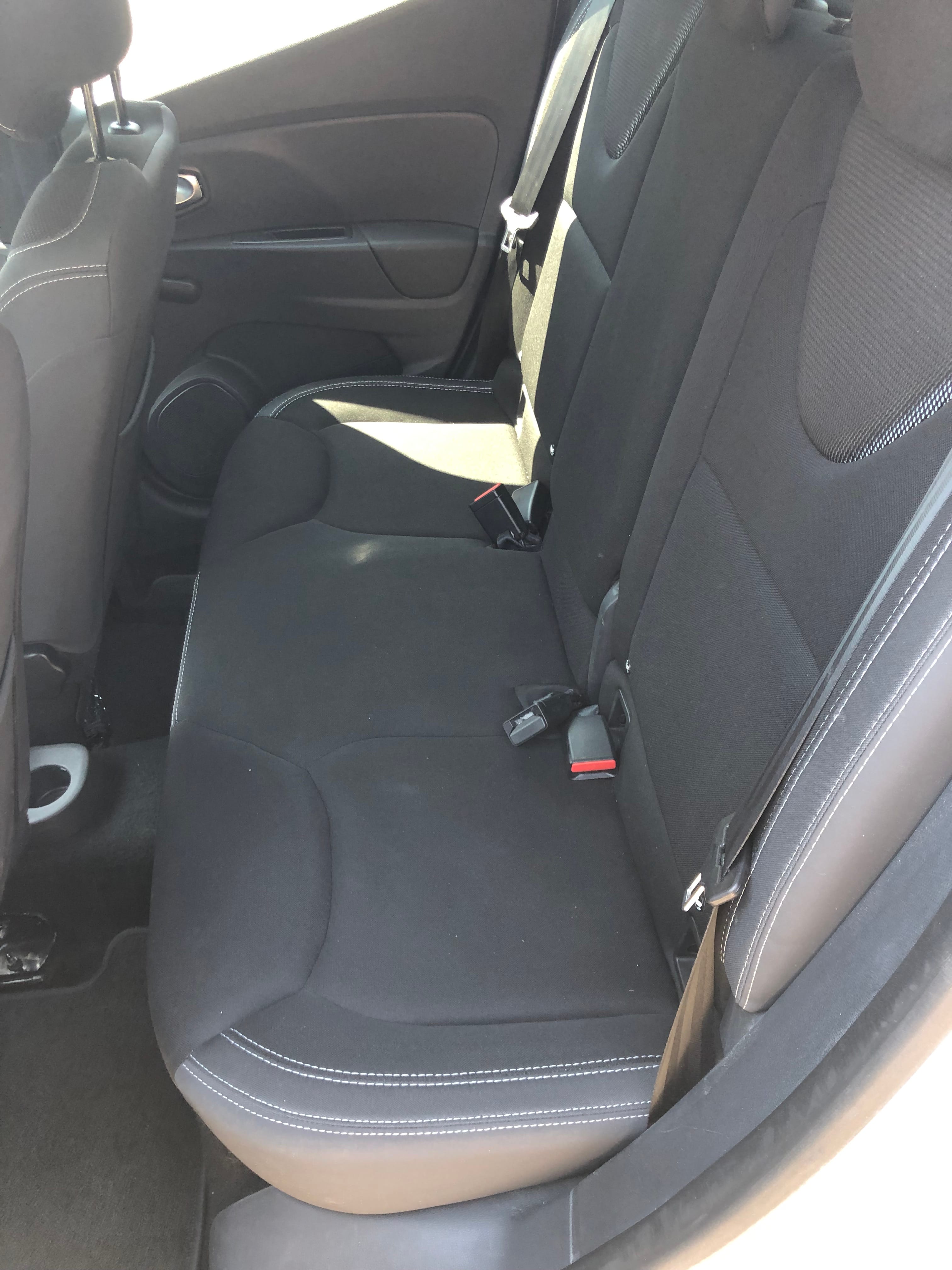 Renault Clio 1.5 DCI with Bluetooth audio