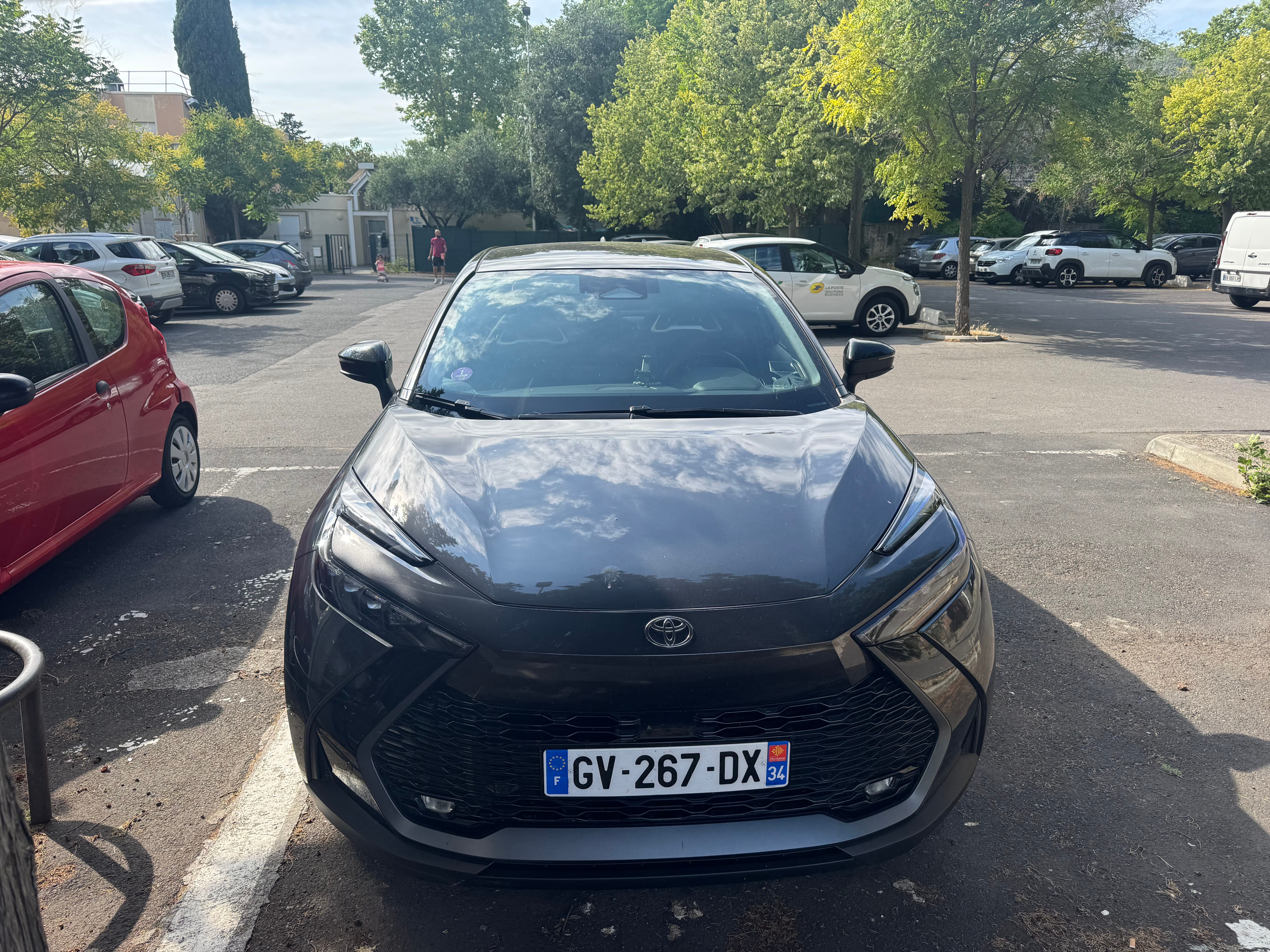 Toyota C-HR Hybrid, 2024, Essence 95 / Elektro (Hybrid), Automatik
